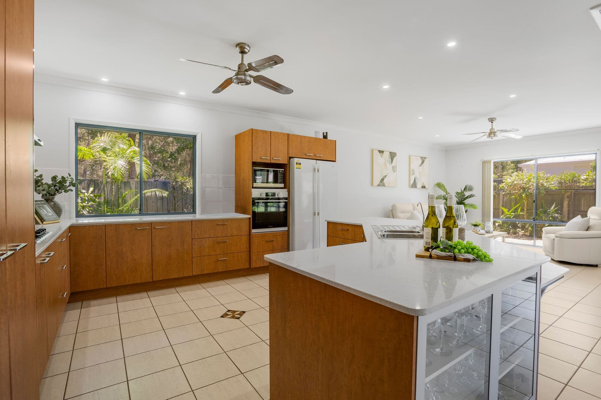 92 Duporth Ave, Maroochydore, QLD, 4558, Twin Waters - Thumbnail 7