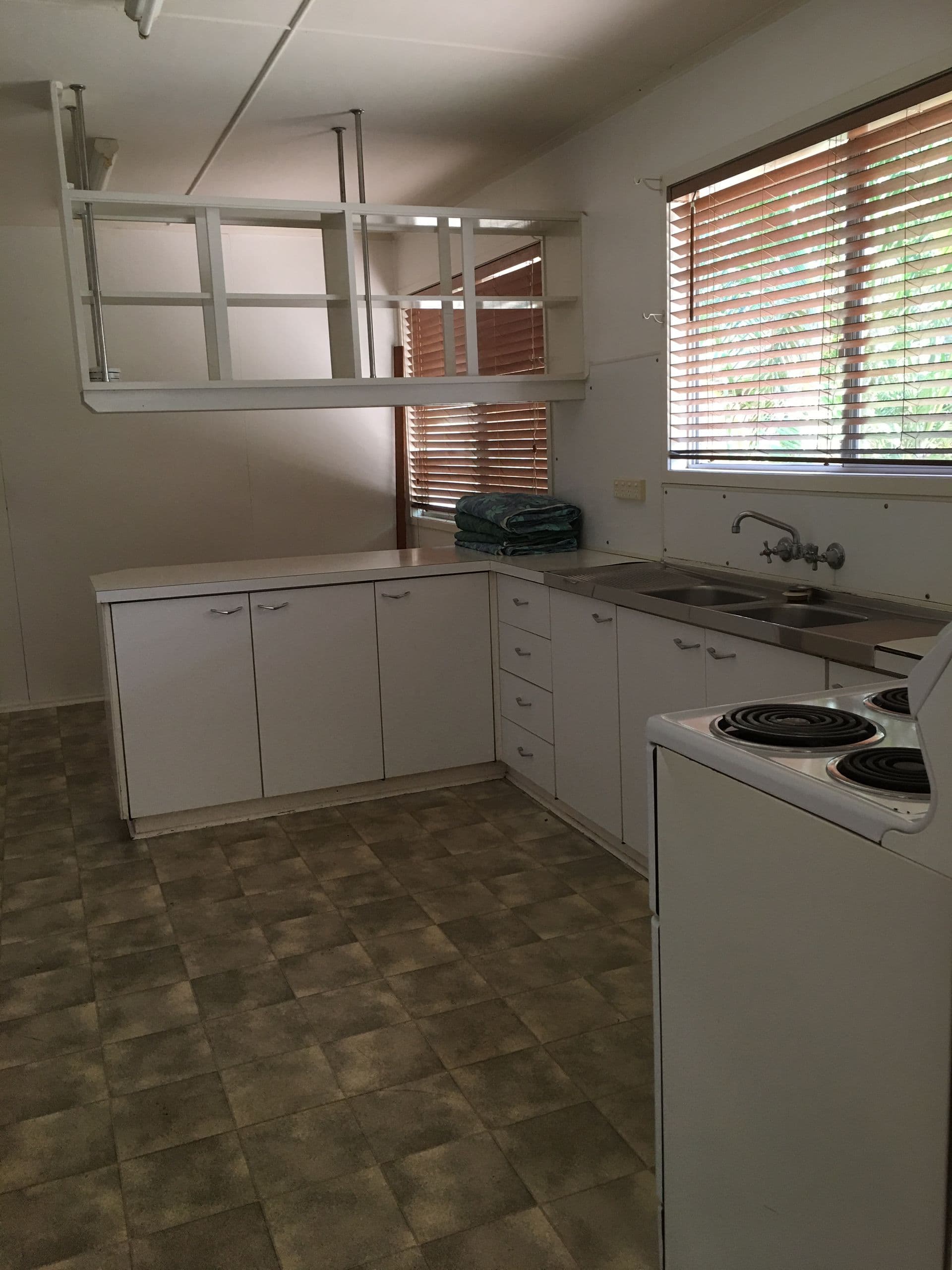 34 Forest Drive, Moranbah, QLD, 4744, Moranbah - Thumbnail 5
