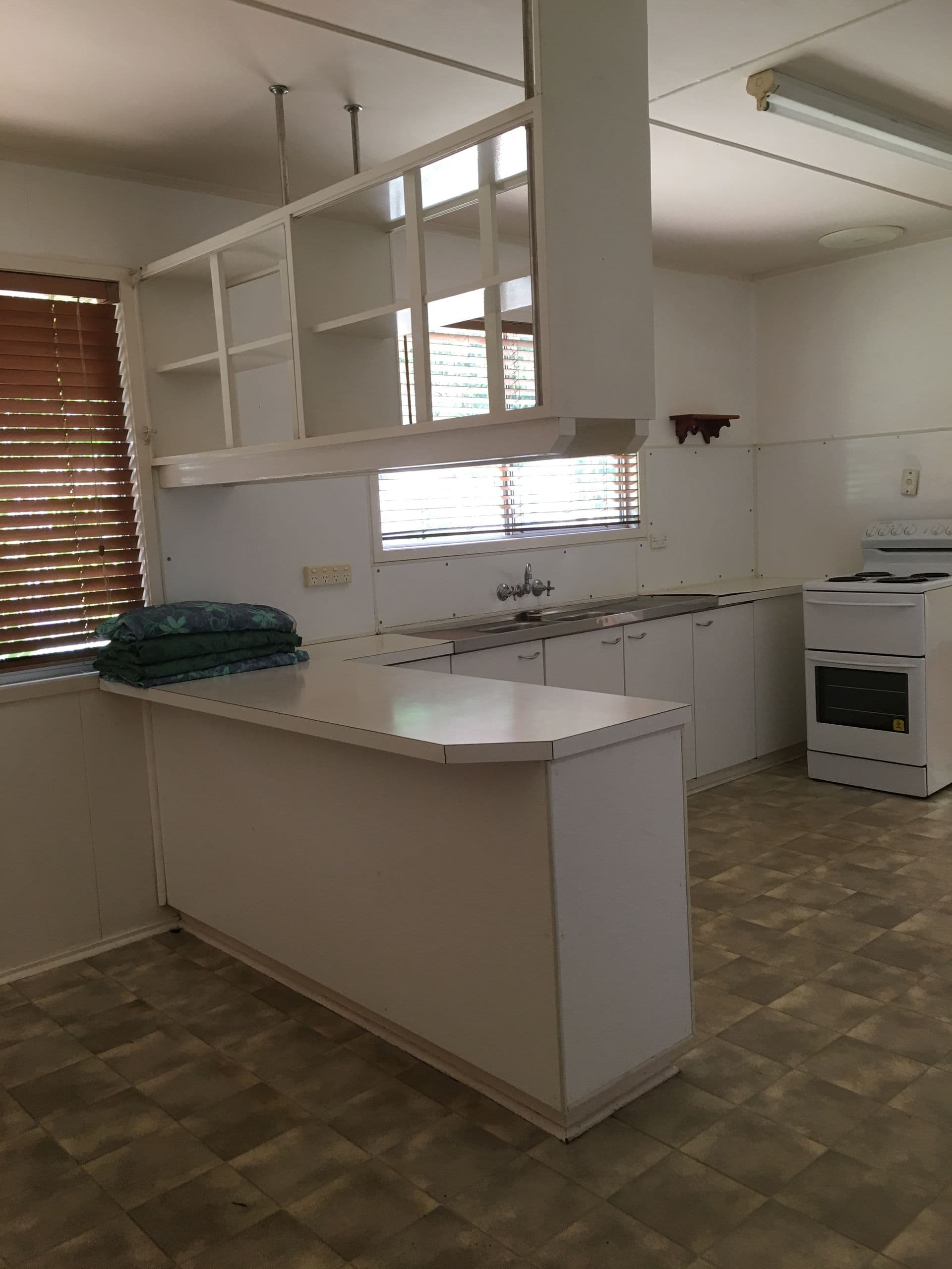 34 Forest Drive, Moranbah, QLD, 4744, Moranbah - Thumbnail 7