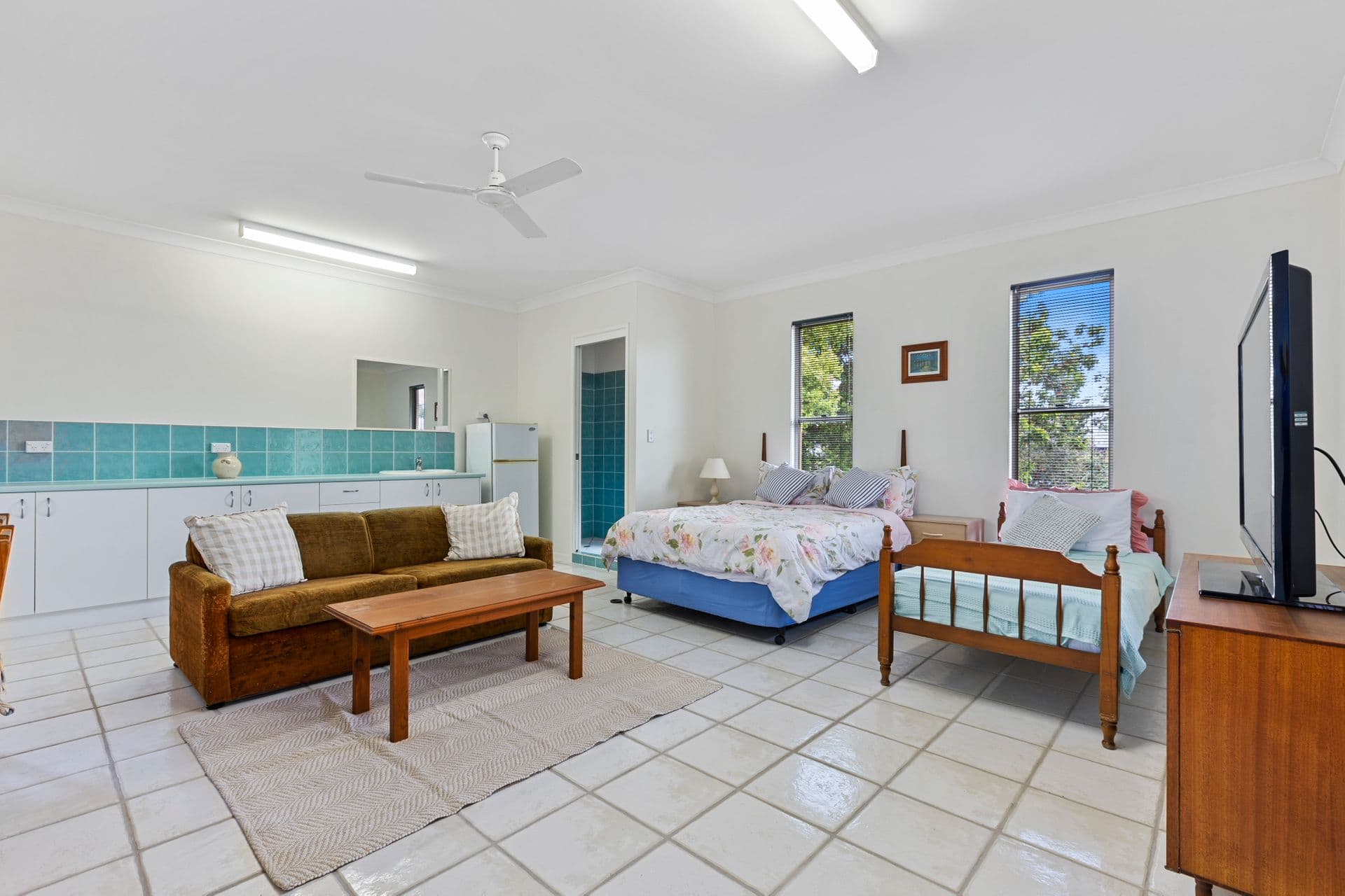 17 Callistemon Crescent, Tin Can Bay, QLD, 4580, Tin Can Bay - Thumbnail 3