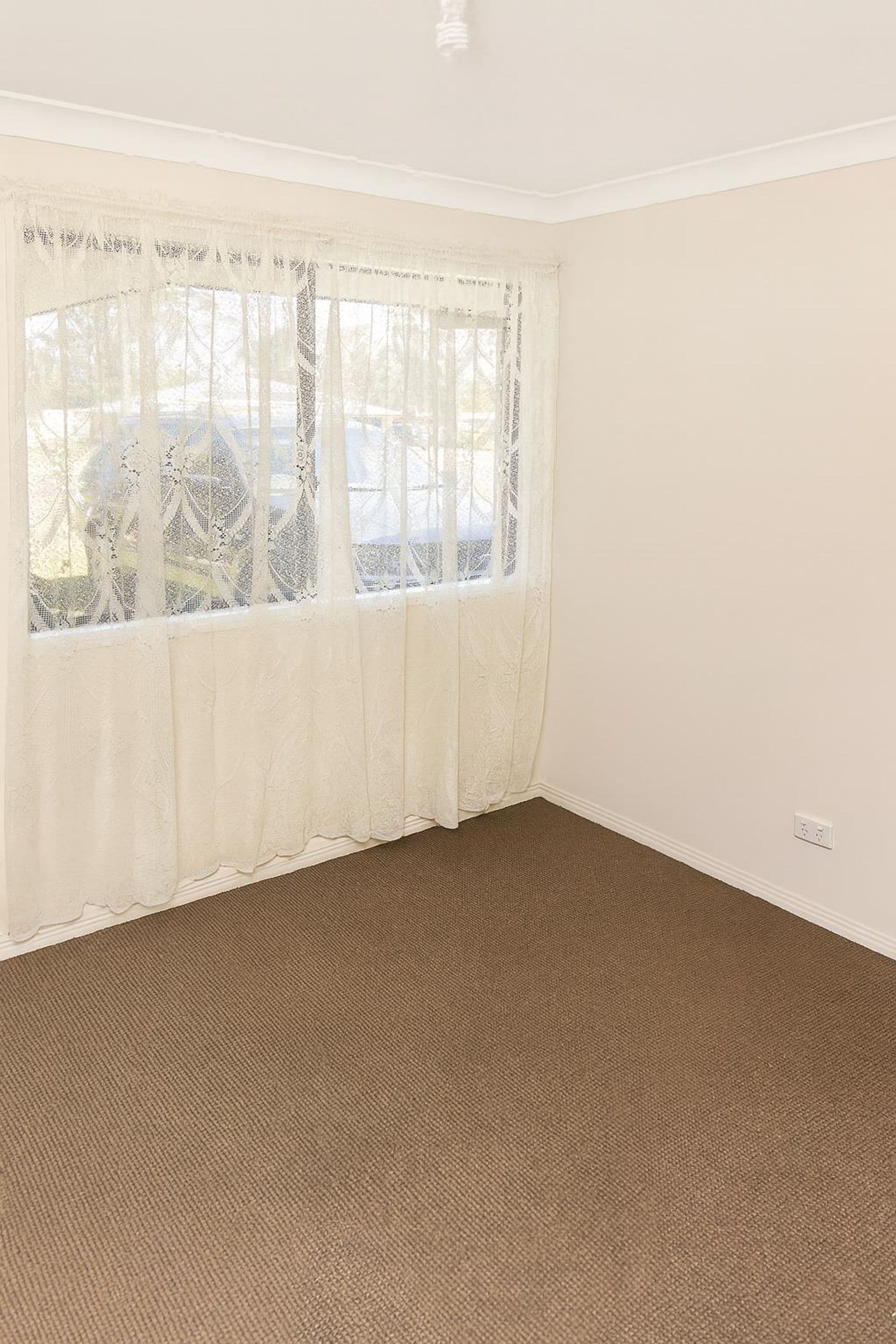 16 Wickham Street, Nanango, QLD, 4615, Nanango - Thumbnail 8