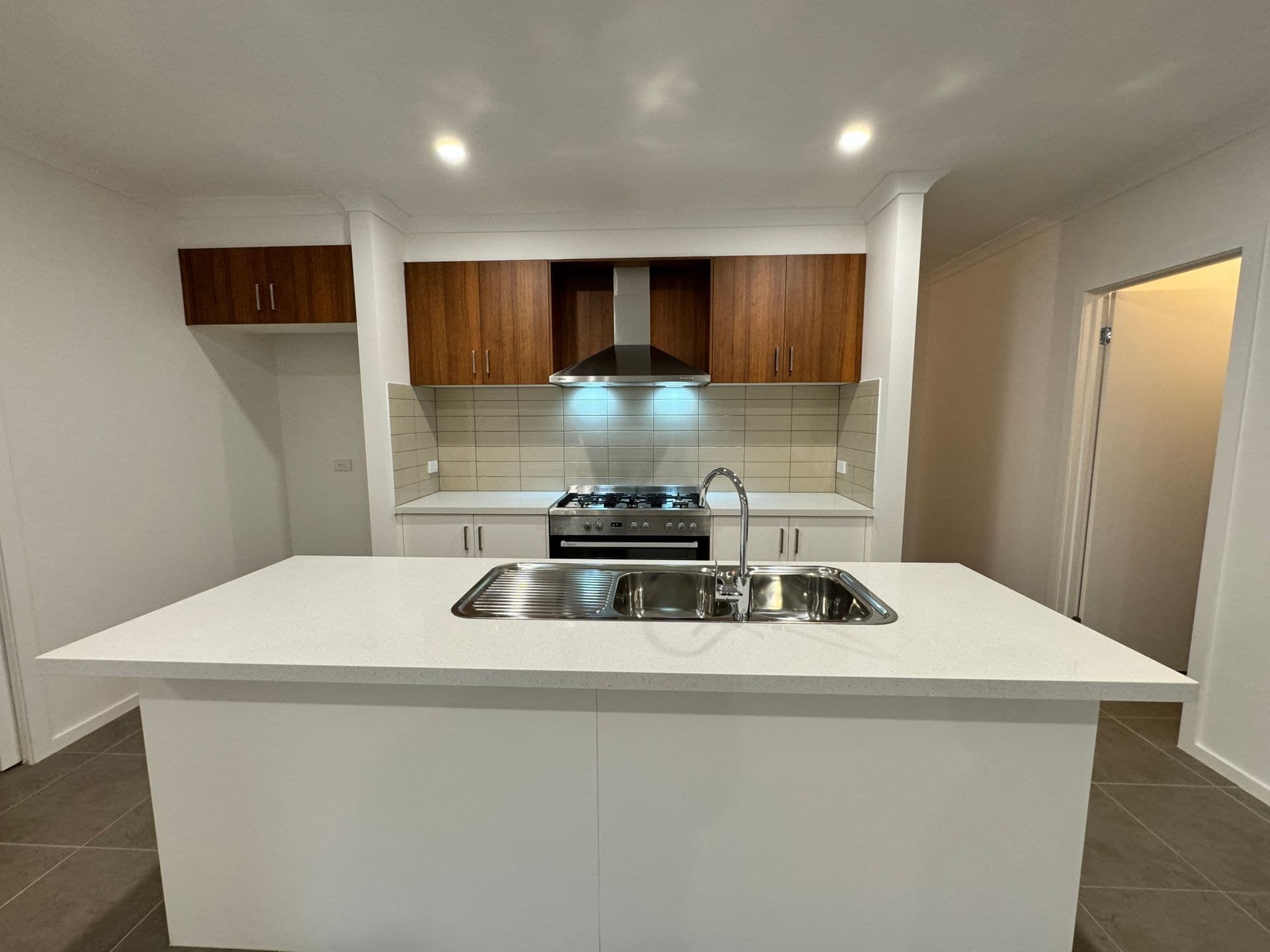 28 Auburn Crescent, Bacchus Marsh, VIC, 3340, Bacchus Marsh - Thumbnail 6
