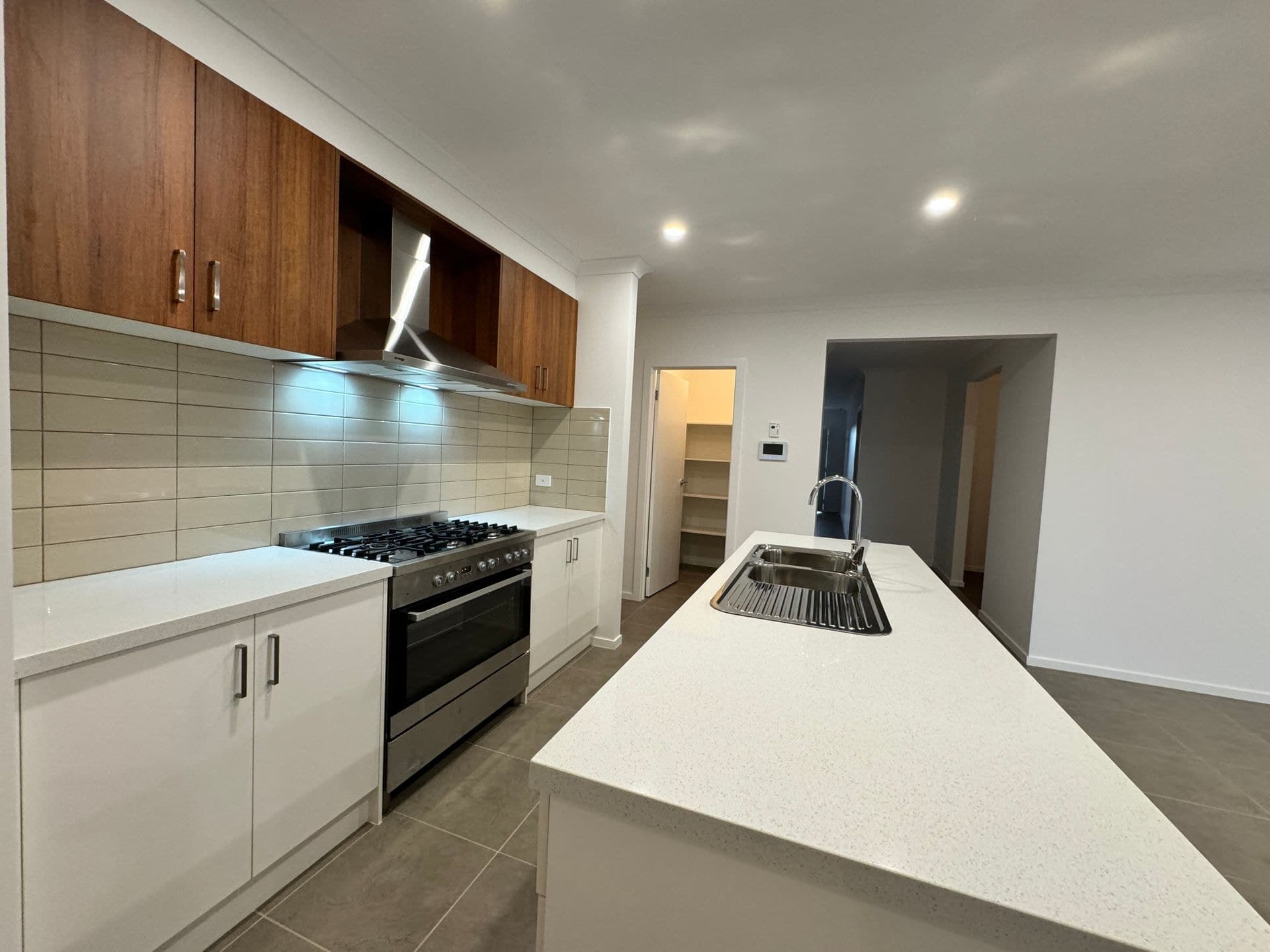 28 Auburn Crescent, Bacchus Marsh, VIC, 3340, Bacchus Marsh - Thumbnail 7