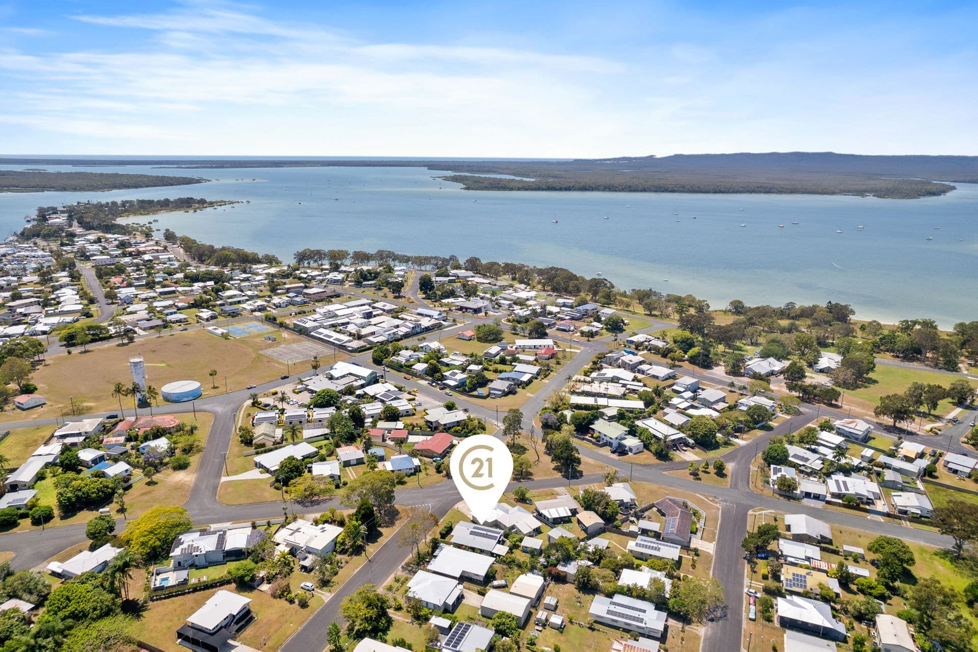 32 Tailor Street, Tin Can Bay, QLD, 4580, Tin Can Bay - Thumbnail 7