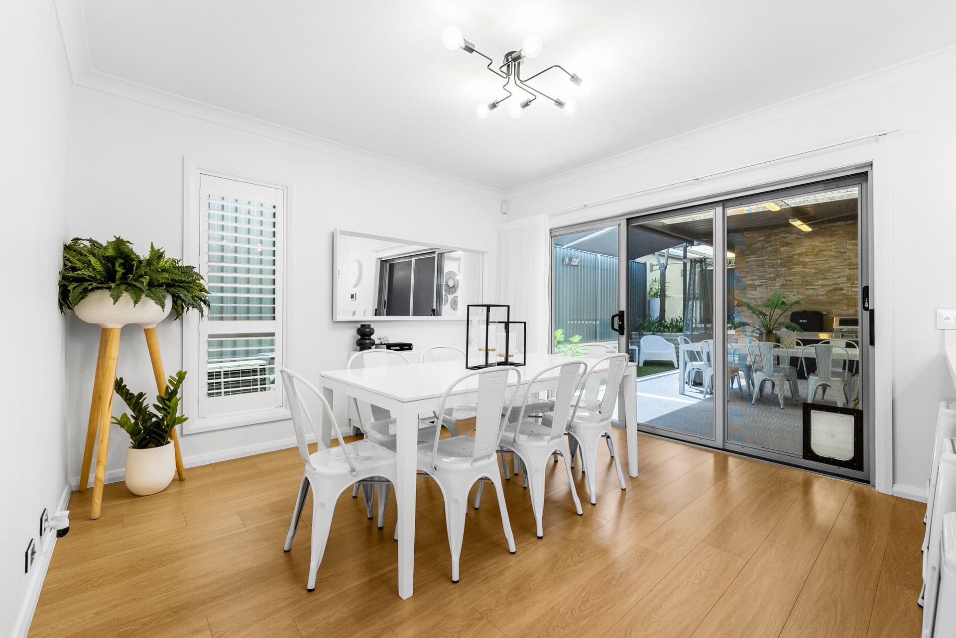 Shop 2/515 Cowpasture Road, Len Waters Estate, NSW, 2171, Middleton Grange - Thumbnail 5