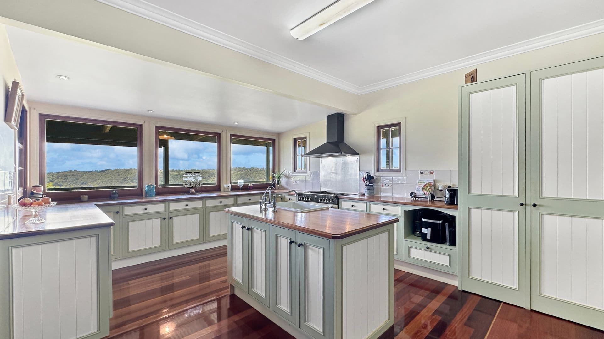 206 Tesch Road, Witta, QLD, 4552, Witta - Thumbnail 2