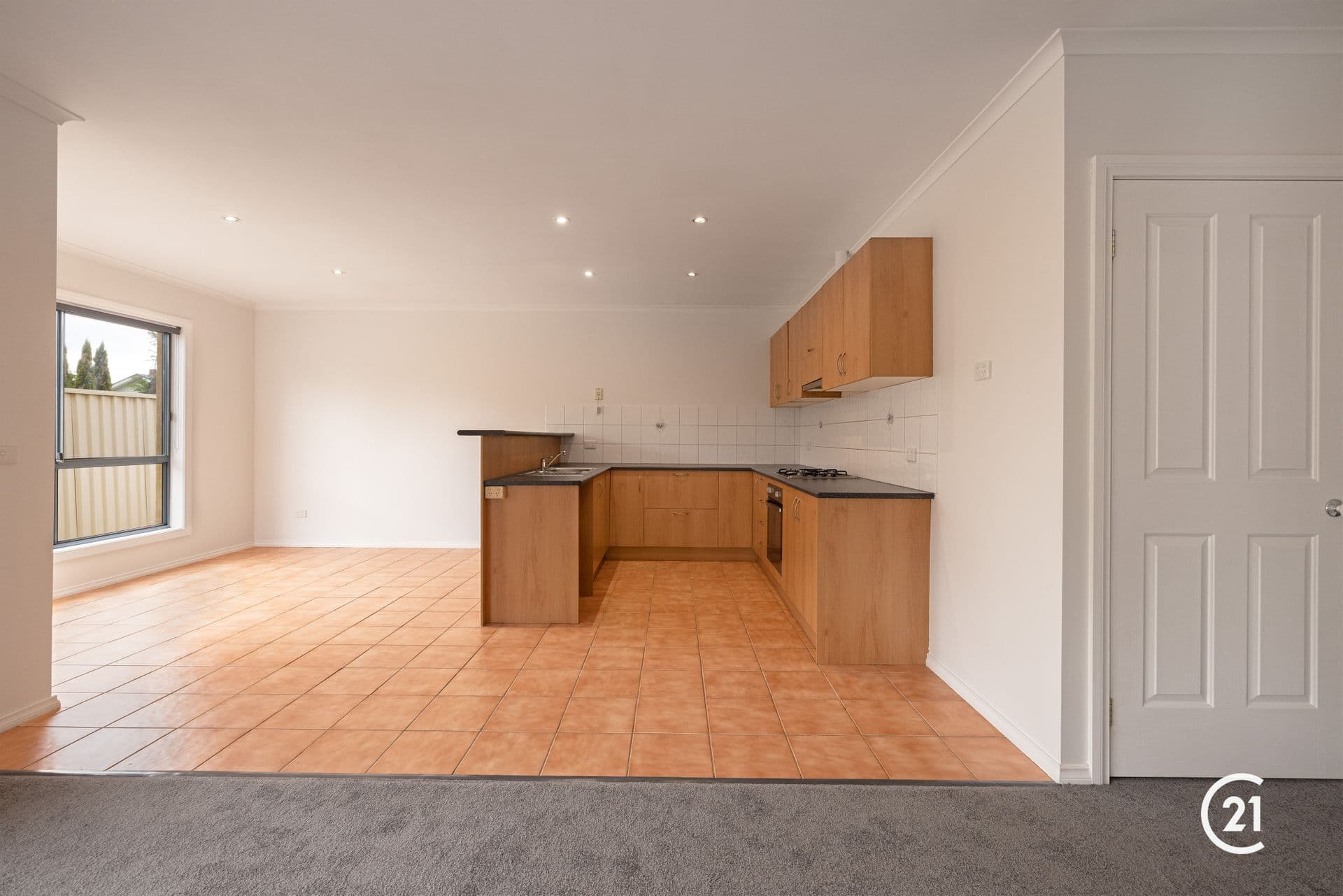 3/98 Sutton Street, Echuca, VIC, 3564, Echuca - Thumbnail 2