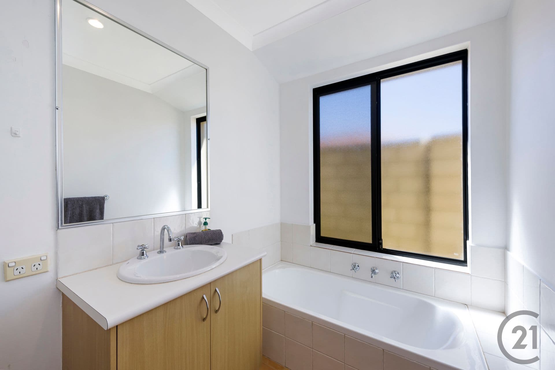 54 Northport Boulevard, Wannanup, WA, 6210, Wannanup - Thumbnail 5