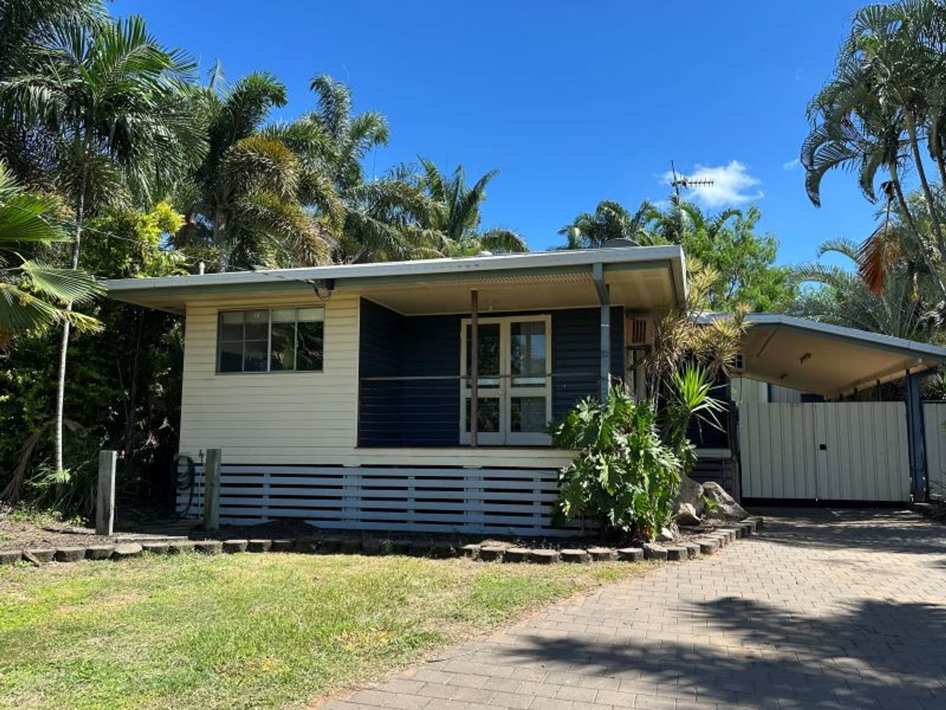 2 Burke Drive, Moranbah, QLD, 4744, Moranbah - Image 1