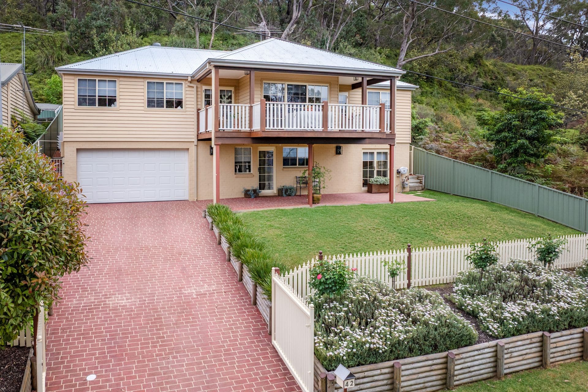 42 Cliff Avenue, Hazelbrook, NSW, 2779, Hazelbrook - Image 1