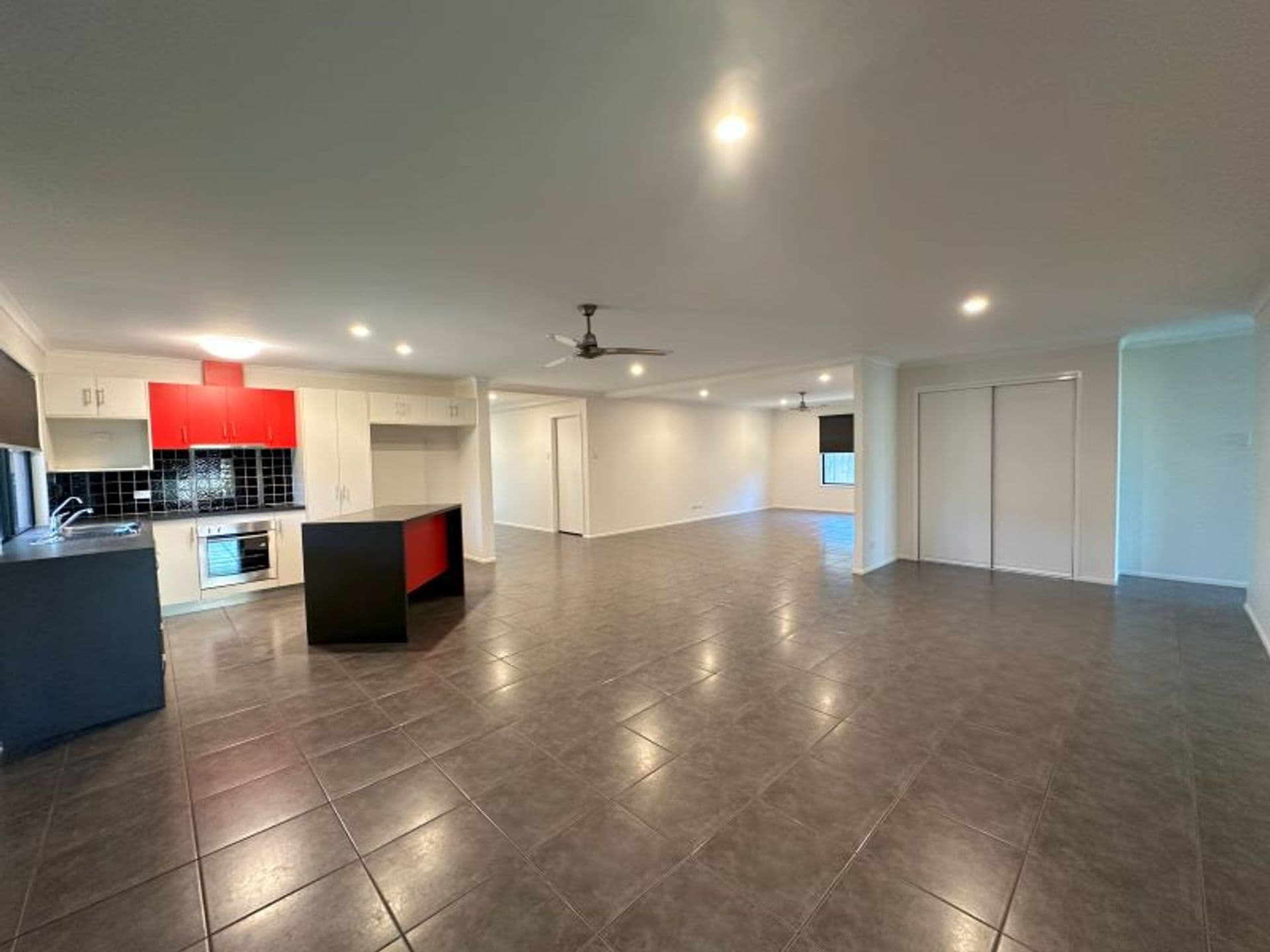 52 Grosvenor Drive, Moranbah, QLD, 4744, Moranbah - Thumbnail 8