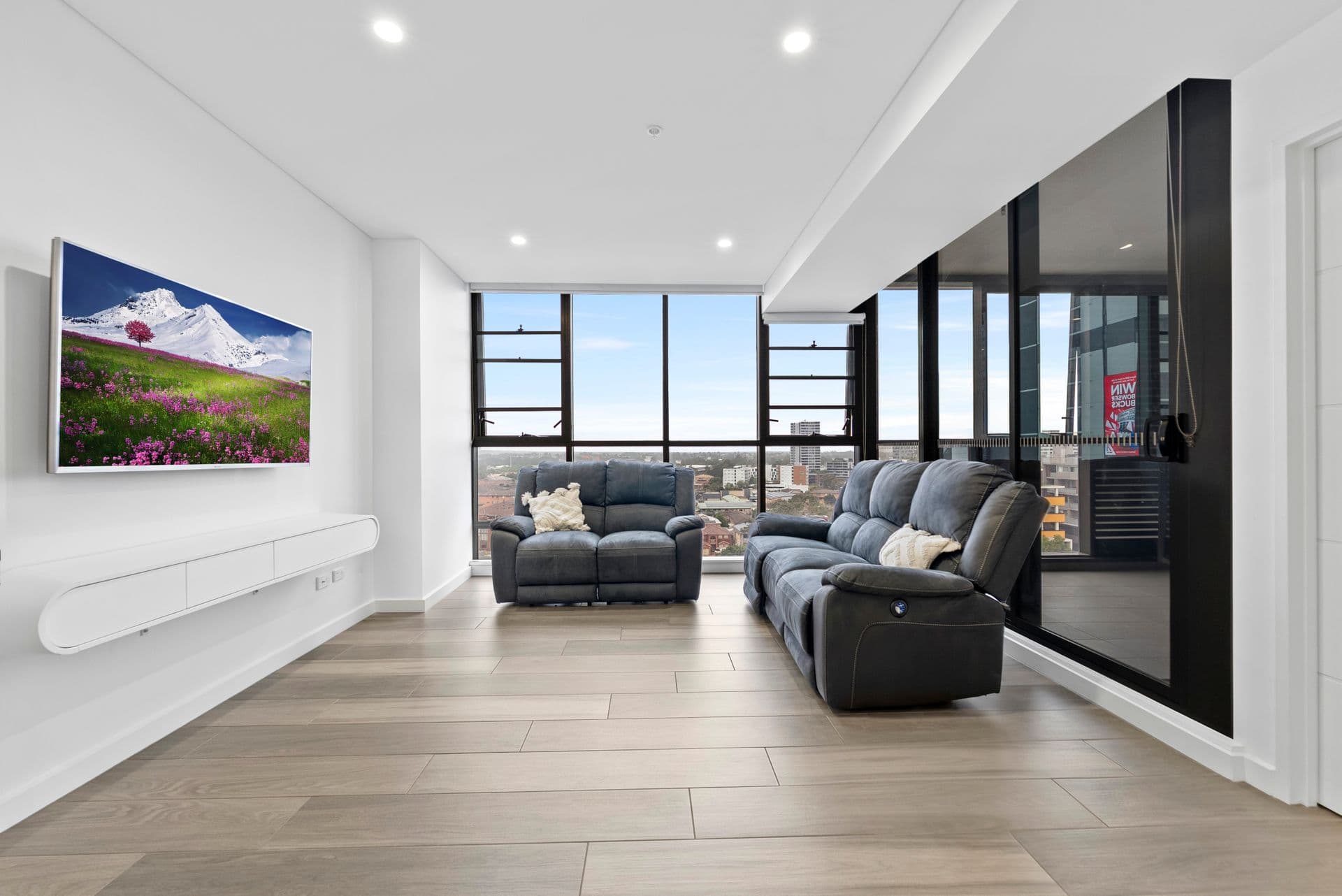 801/311 Hume Highway, Liverpool, NSW, 2170, Liverpool - Thumbnail 4