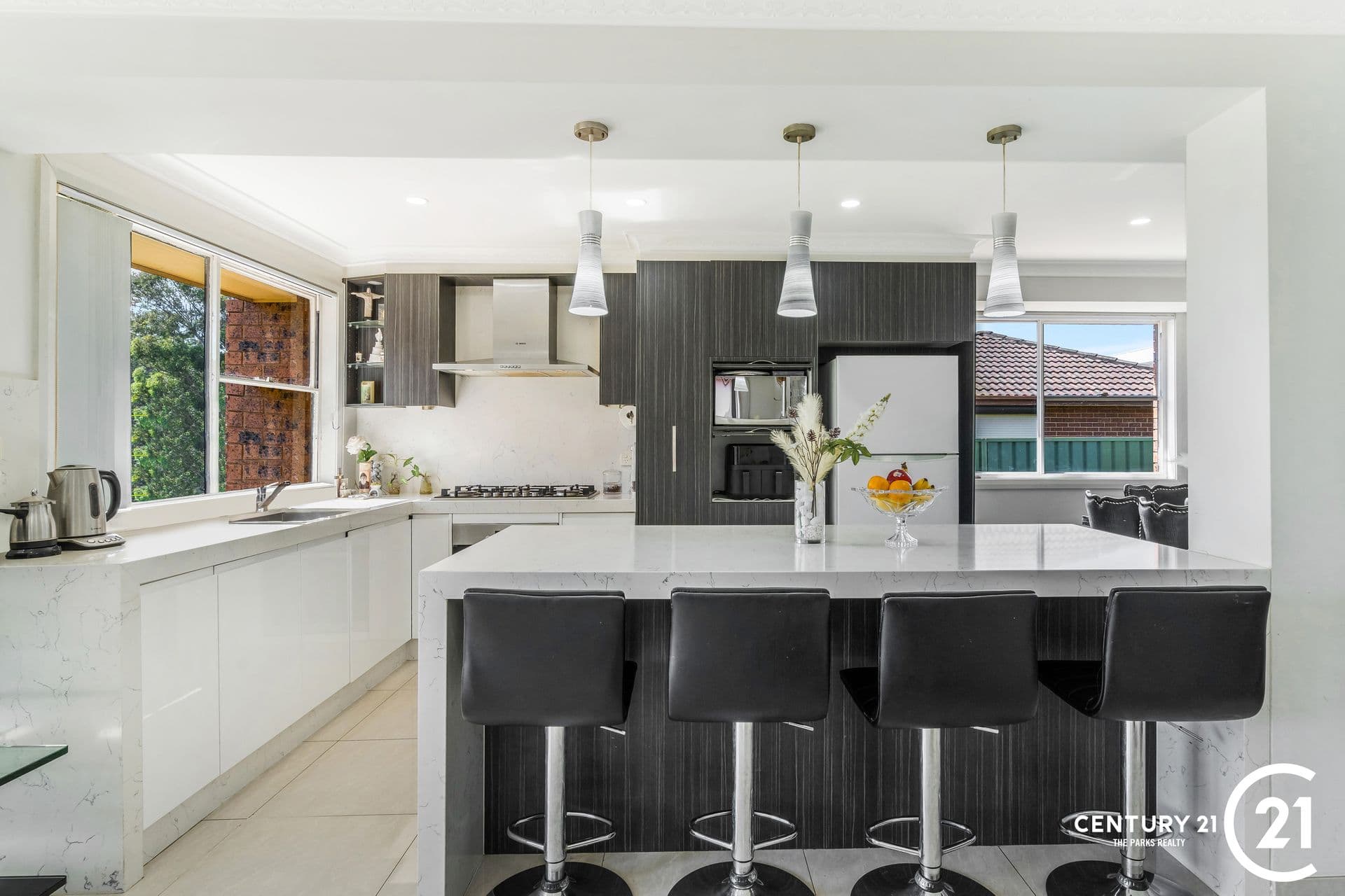10 And 10a Lachlan Street, Bossley Park, NSW, 2176, Bossley Park - Thumbnail 3