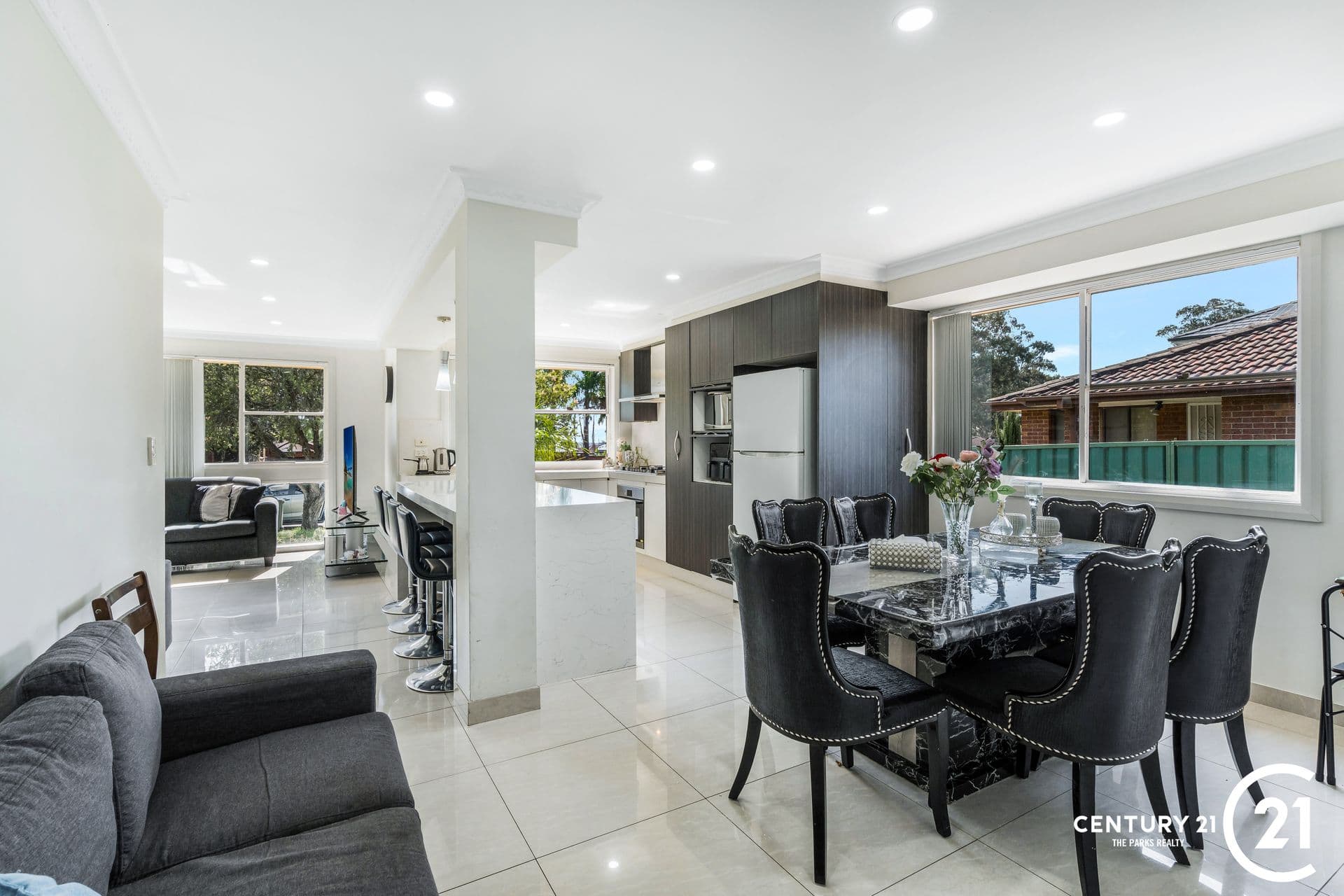 10 And 10a Lachlan Street, Bossley Park, NSW, 2176, Bossley Park - Thumbnail 5