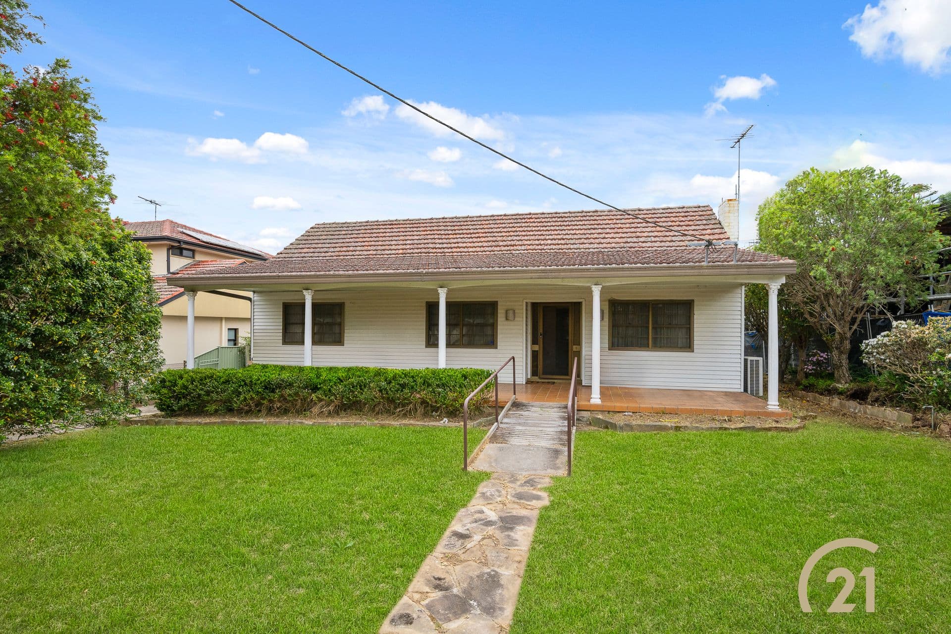 27 Bettington Road, Oatlands - Thumbnail 3