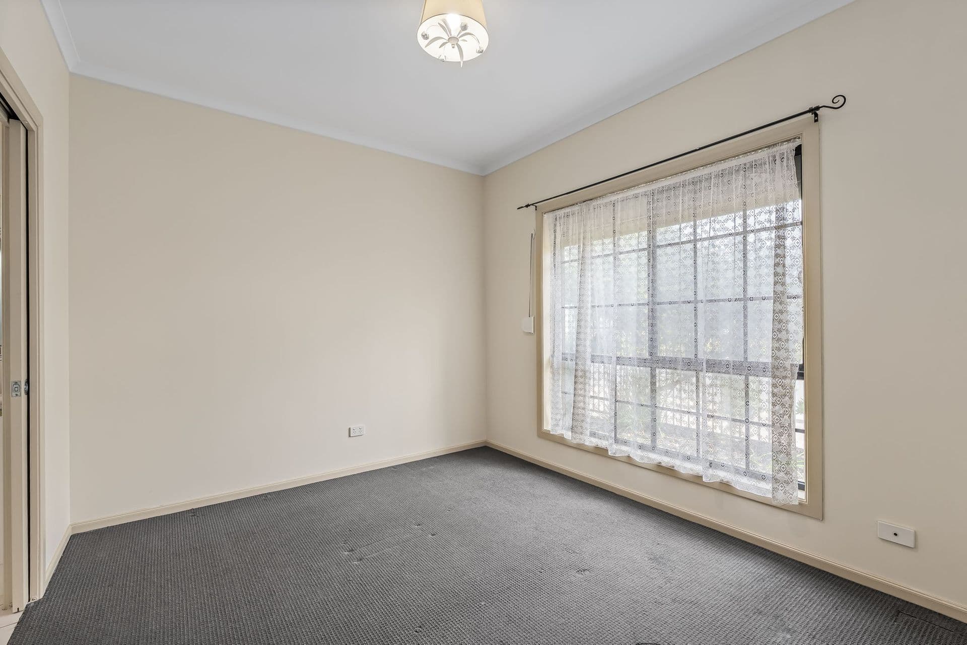 2/1568 Main North Road, Salisbury South, SA, 5106, Kilburn - Thumbnail 2