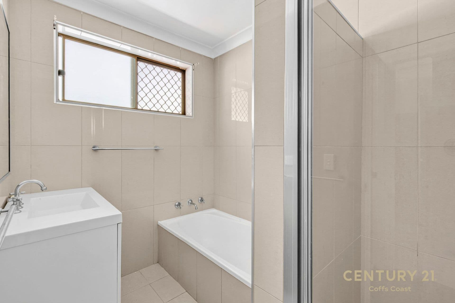 16 Poynten Drive, Emerald Beach, NSW, 2456, Emerald Beach - Thumbnail 7
