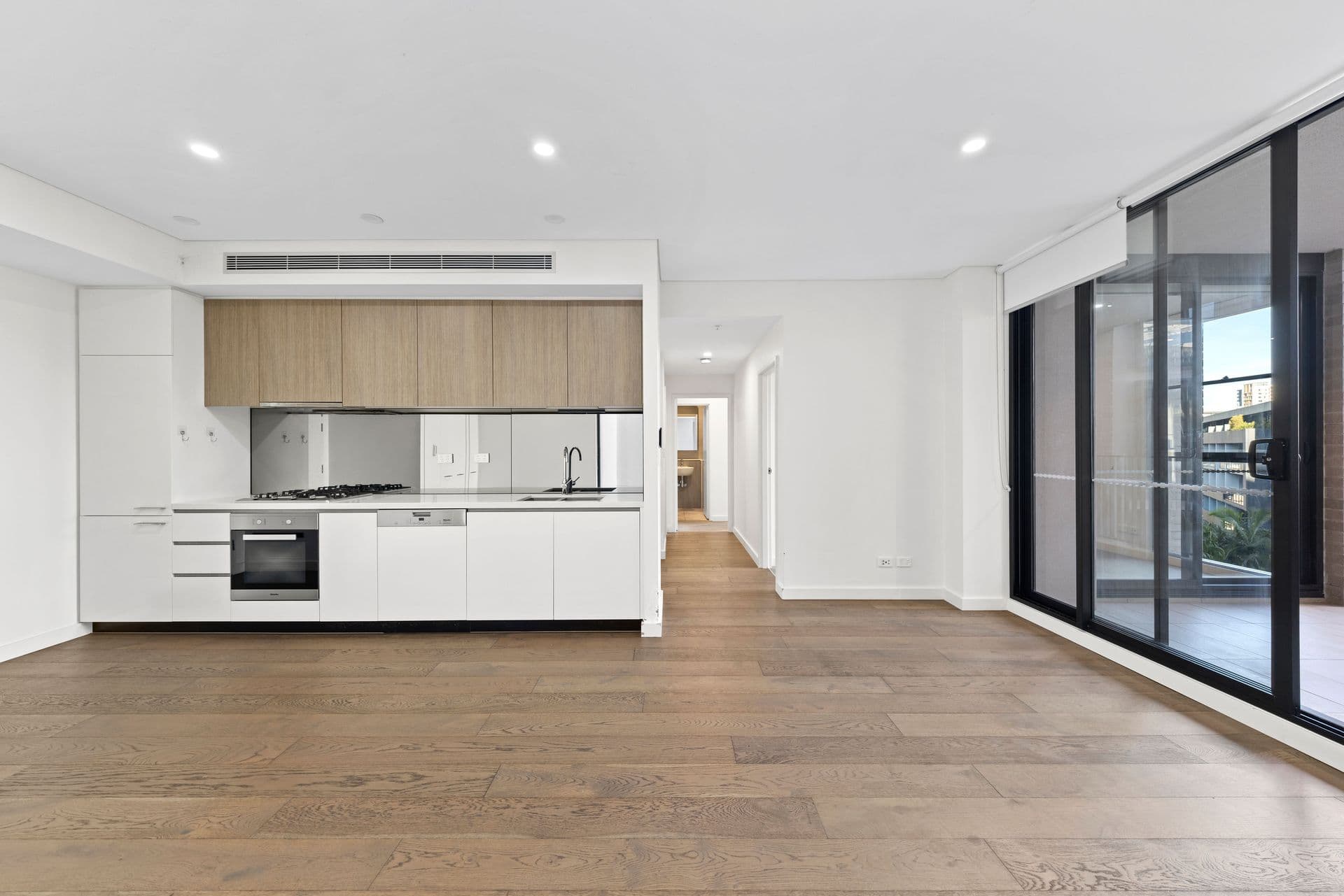 1518/8 Kingsborough Way, Zetland, NSW, 2017, Zetland - Image 1