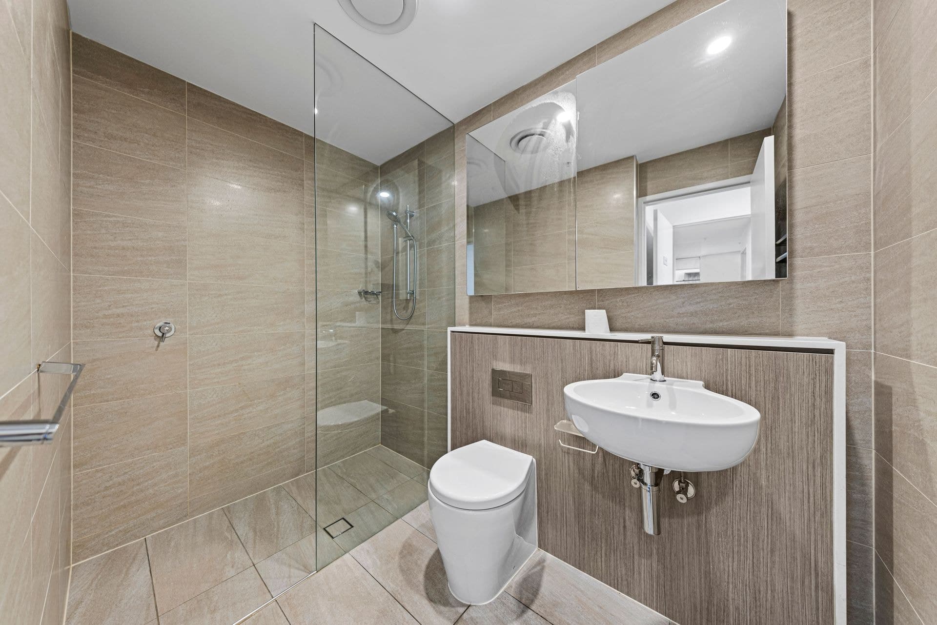 1518/8 Kingsborough Way, Zetland, NSW, 2017, Zetland - Thumbnail 2