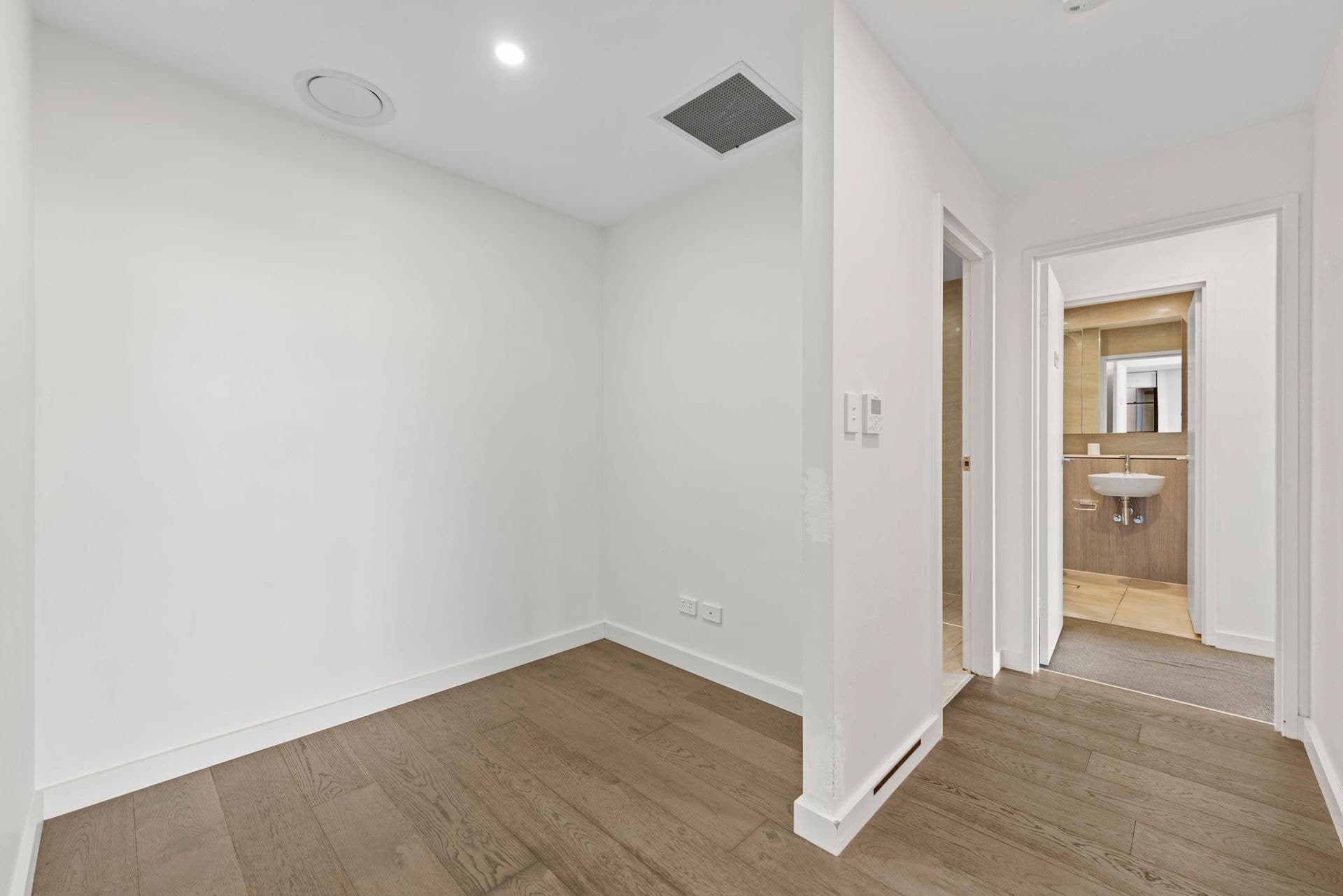 1518/8 Kingsborough Way, Zetland, NSW, 2017, Zetland - Thumbnail 8