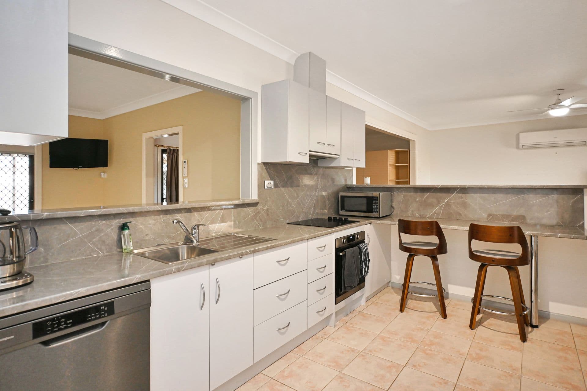 31 Albert Morris Avenue, Broken Hill, NSW, 2880, Broken Hill - Thumbnail 4