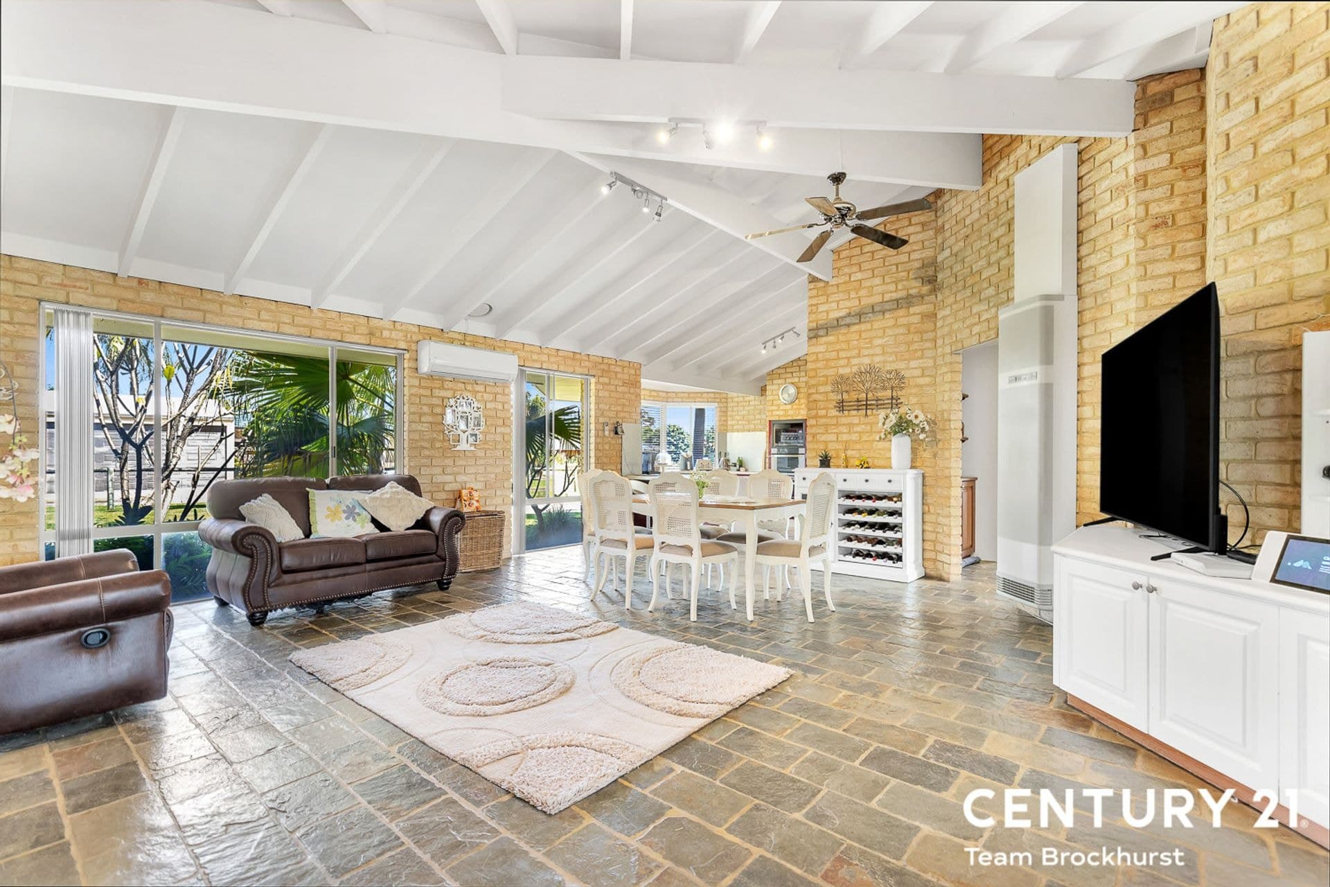 7/10 Warton Rd, Huntingdale, WA, 6110, High Wycombe - Thumbnail 3