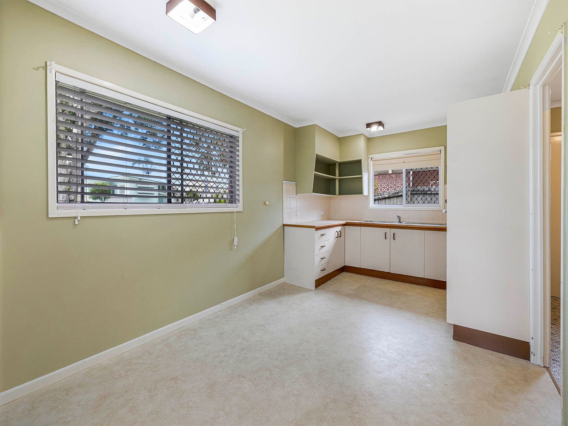 2/24 Bulcock Street, Caloundra, QLD, 4551, Golden Beach - Thumbnail 5