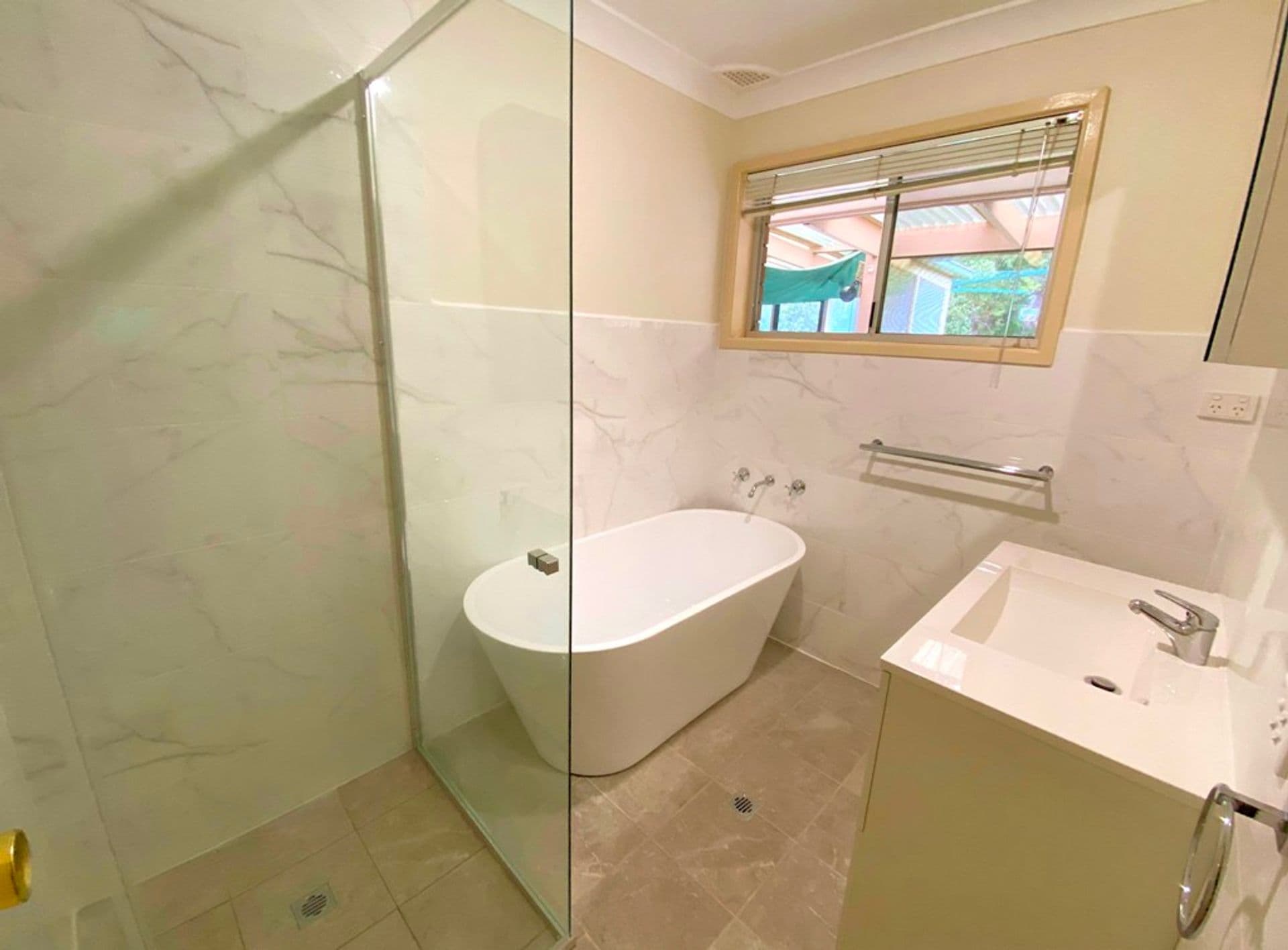 11 Hazelbrook Parade, Hazelbrook, NSW, 2779, Hazelbrook - Thumbnail 5