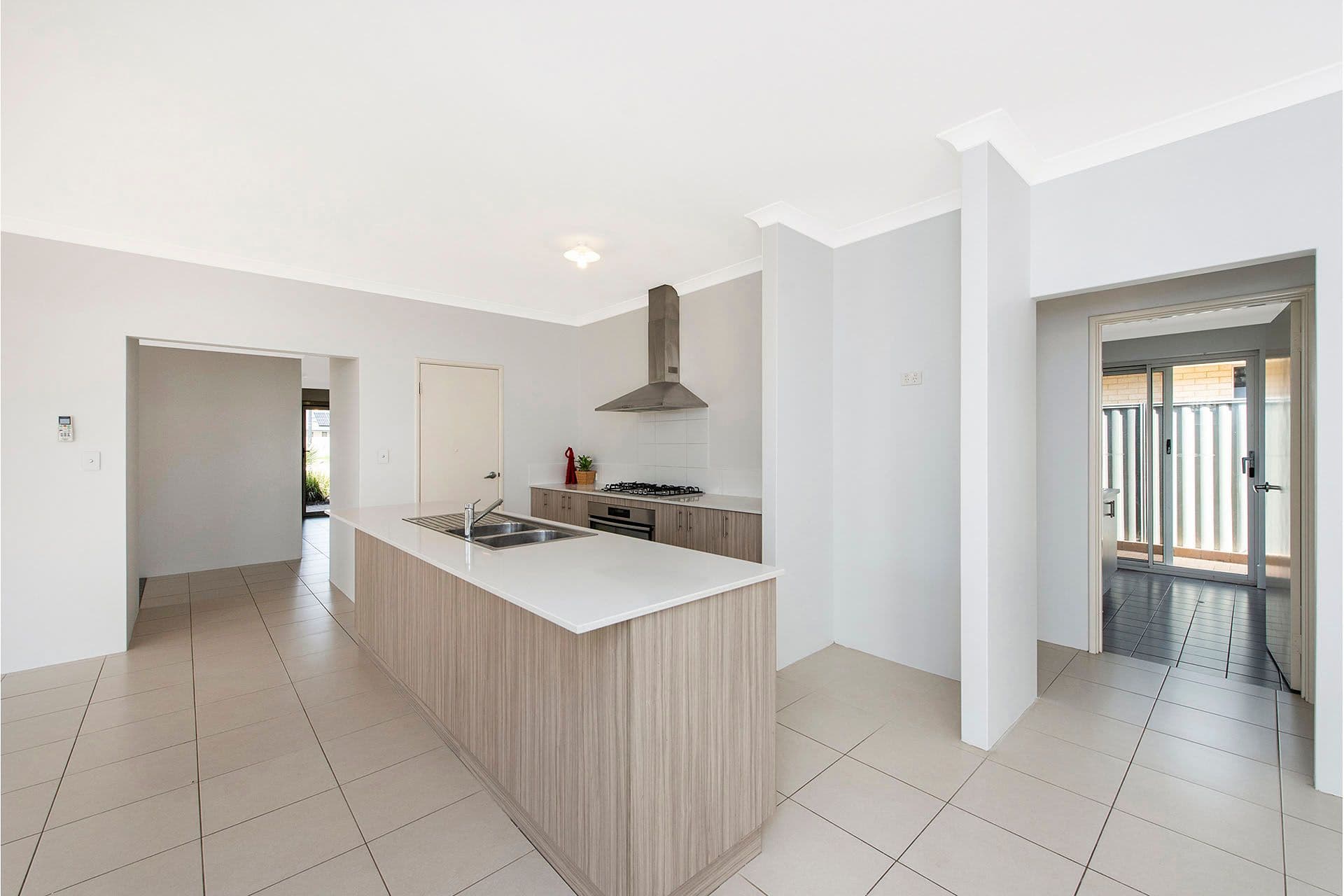 7/10 Warton Rd, Huntingdale, WA, 6110, South Yunderup - Thumbnail 8