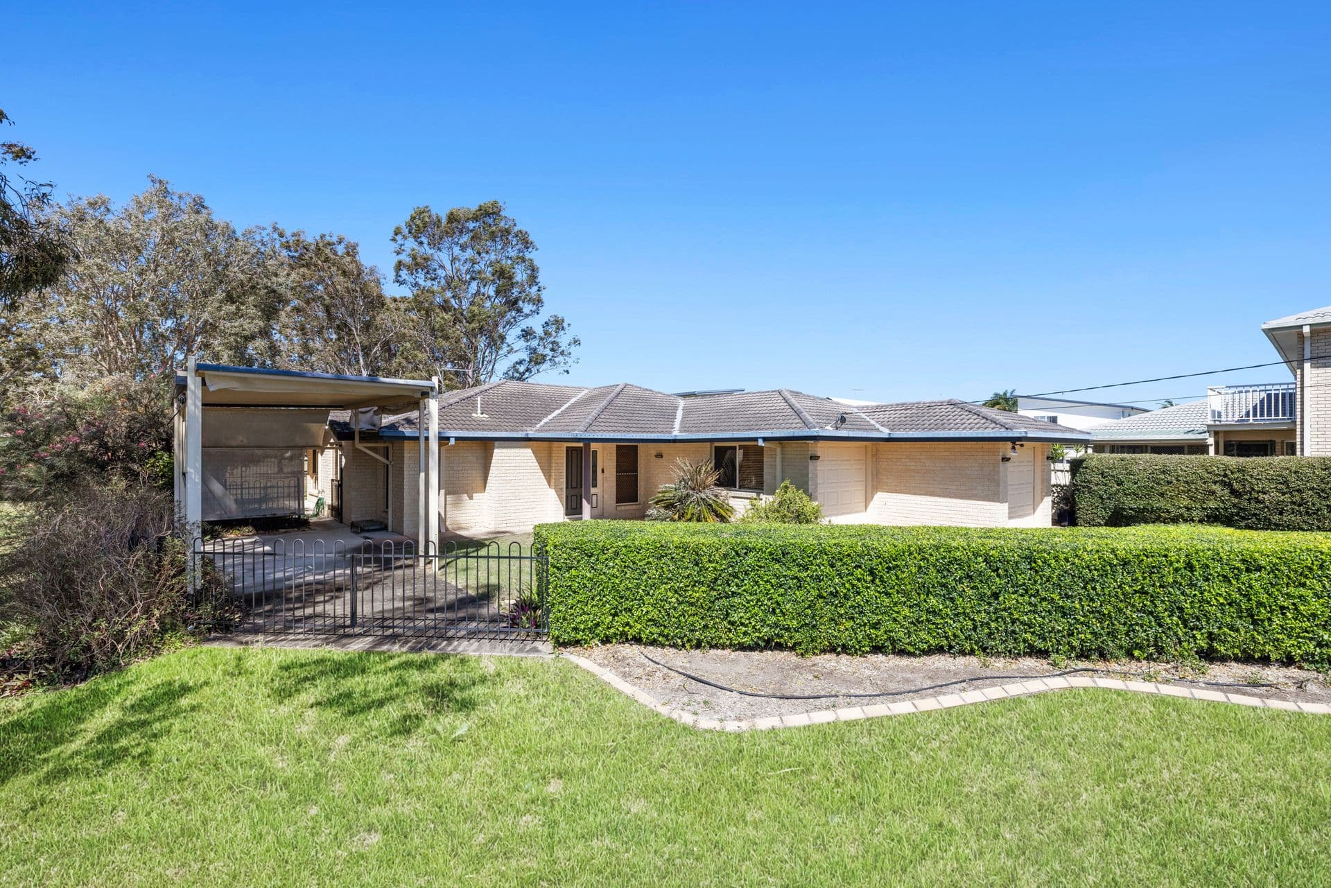109 Ashmole Road, Redcliffe, QLD, 4020, Redcliffe - Thumbnail 2