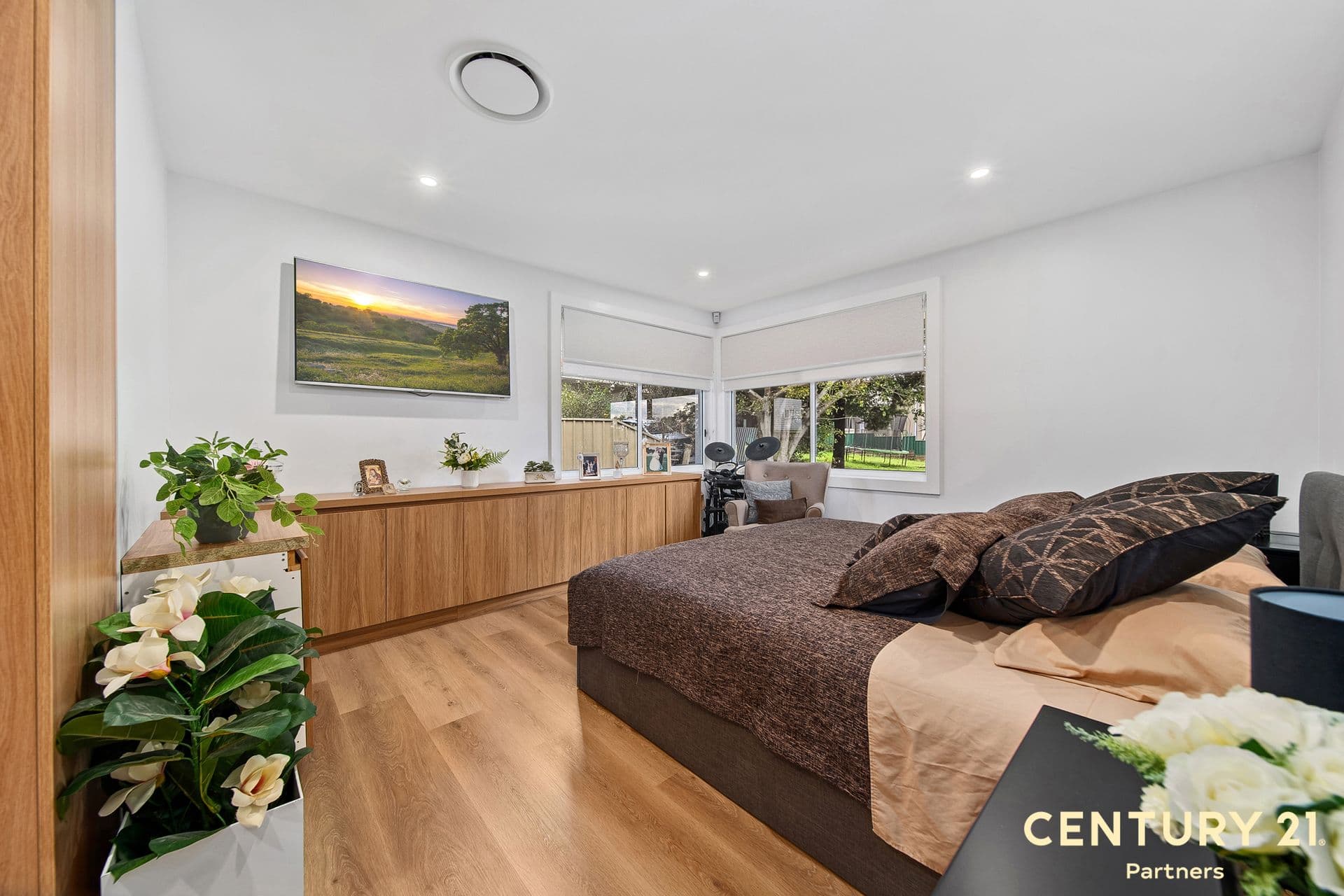 20 Godfrey Avenue, West Hoxton, NSW, 2171, West Hoxton - Thumbnail 6