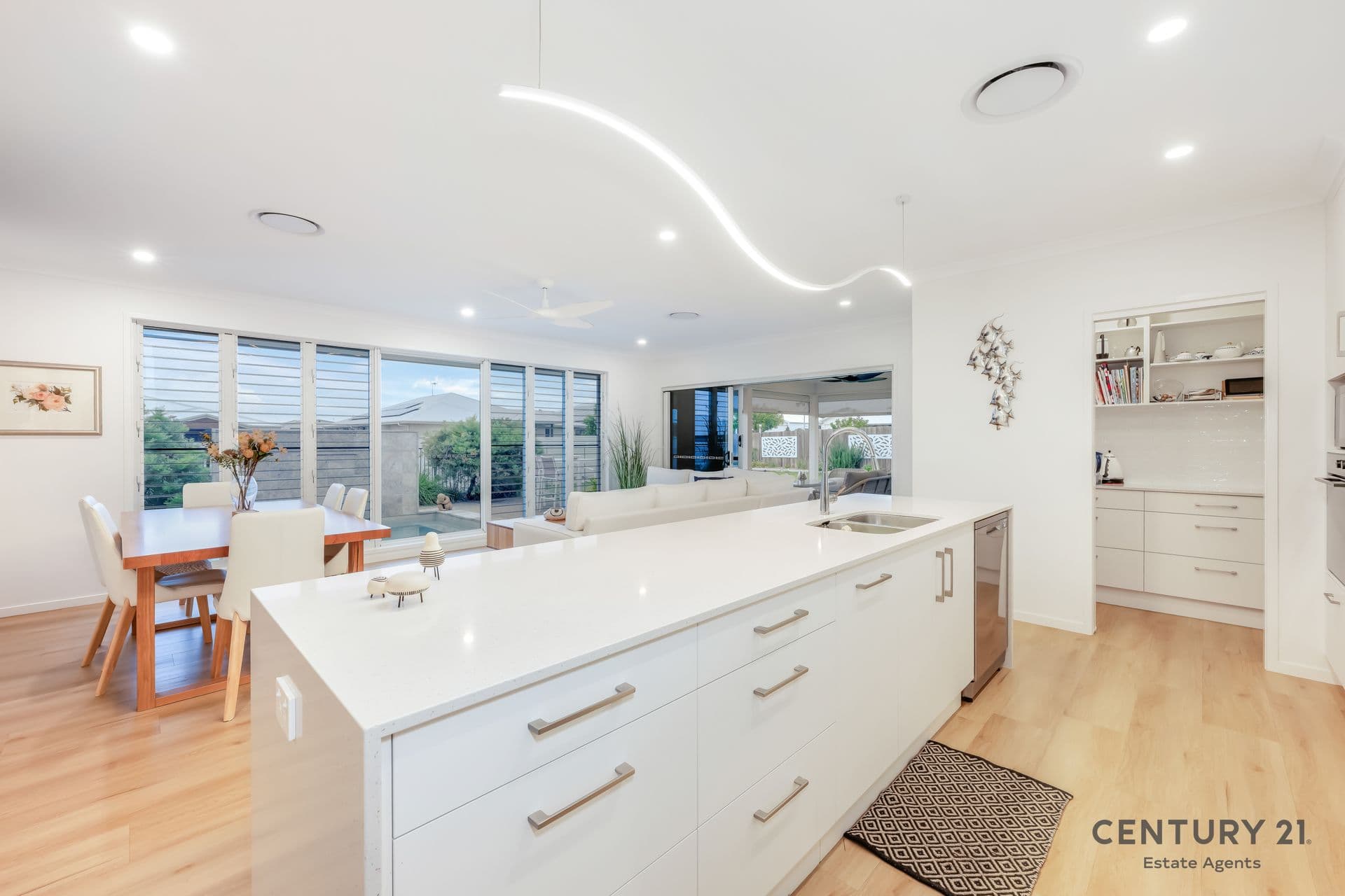 2/14 Heidke St, Bundaberg, QLD, 4670, Bargara - Thumbnail 4