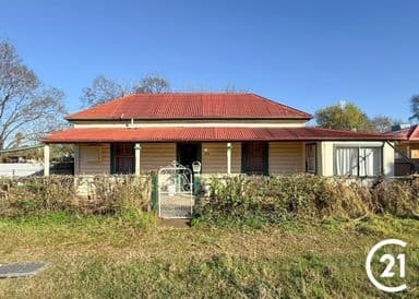 90 Farnell Street, Forbes - Image 1