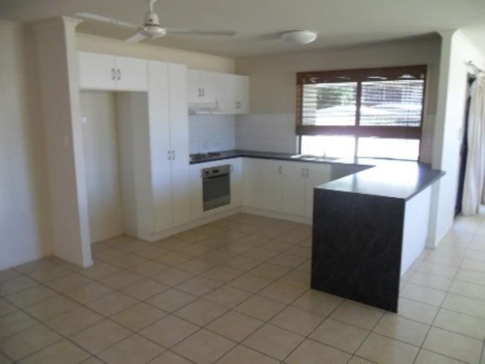 7-63 Grosvenor Drive, Moranbah, QLD, 4744, Moranbah - Thumbnail 4