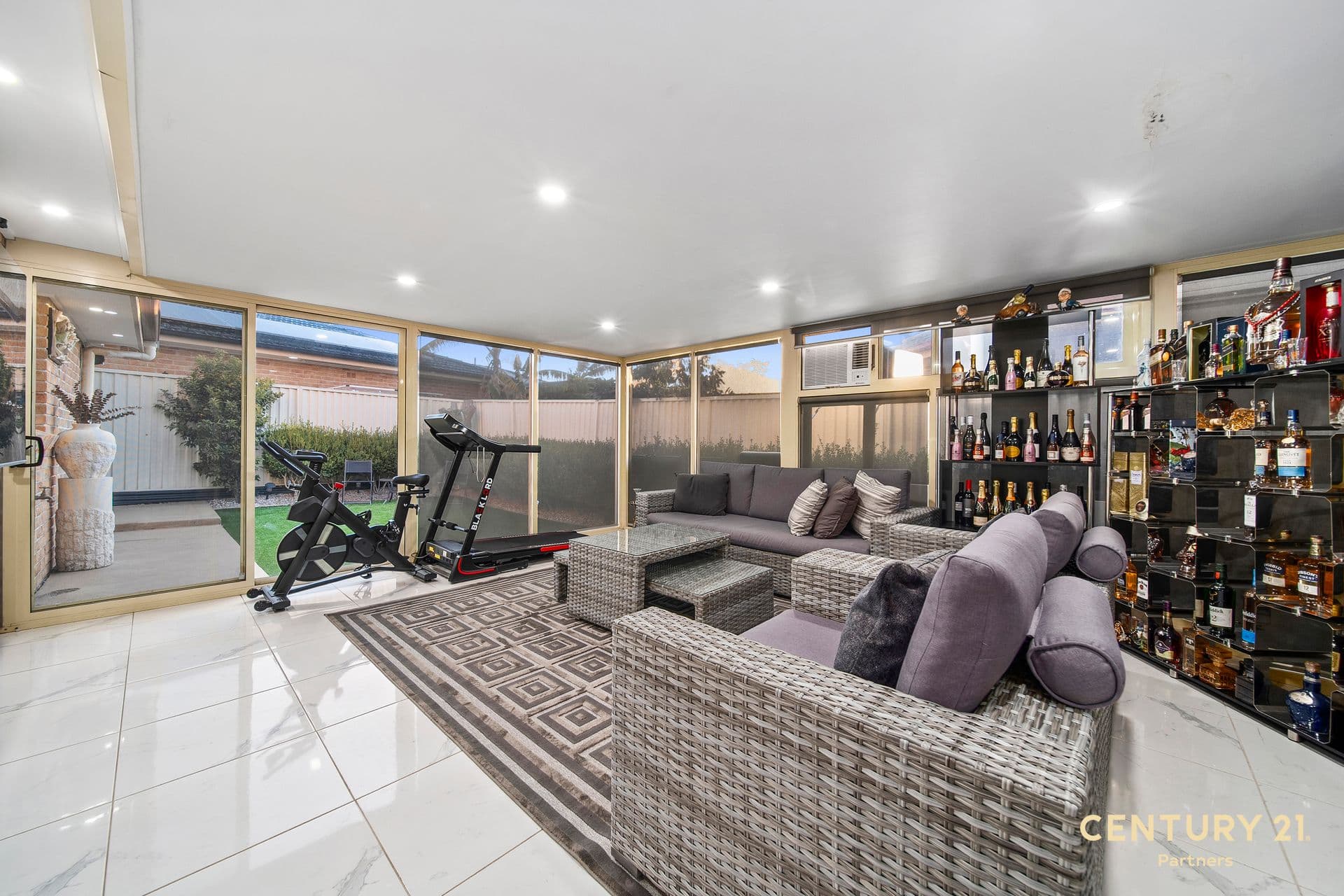 2B Symons Place, West Hoxton, NSW, 2171, West Hoxton - Thumbnail 5