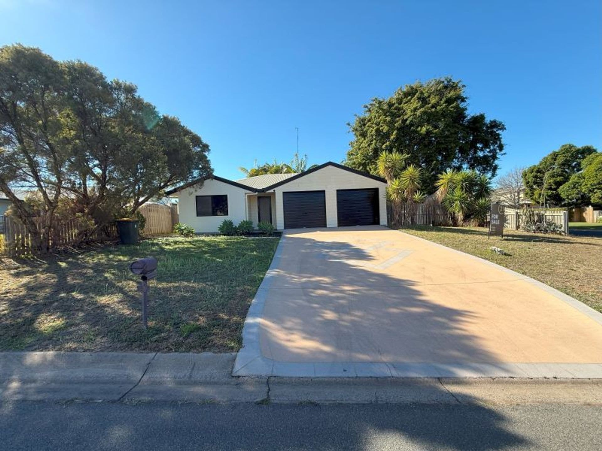 26 Savannah Drive, Moranbah, QLD, 4744, Moranbah - Thumbnail 3