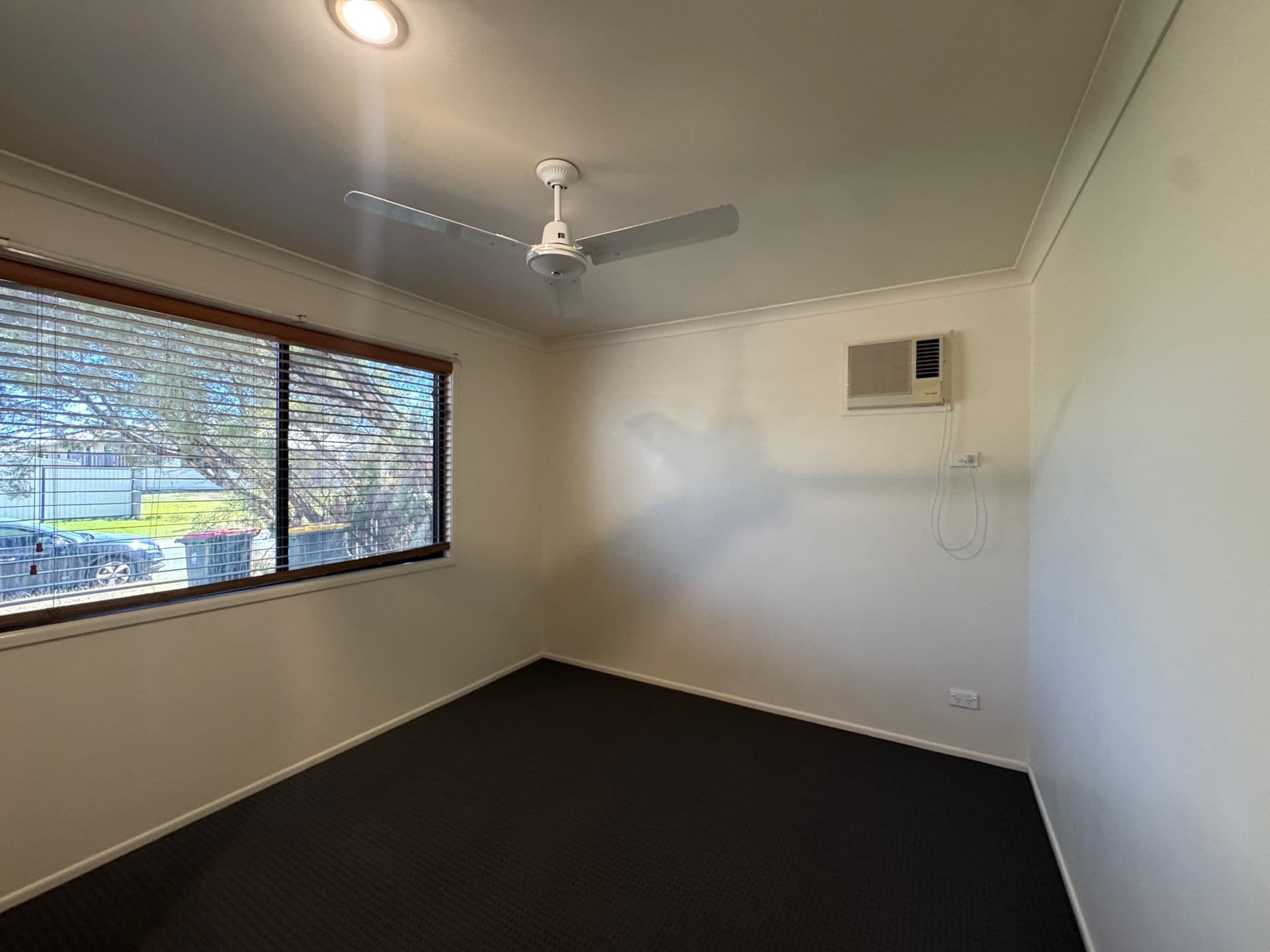 26 Savannah Drive, Moranbah, QLD, 4744, Moranbah - Thumbnail 6