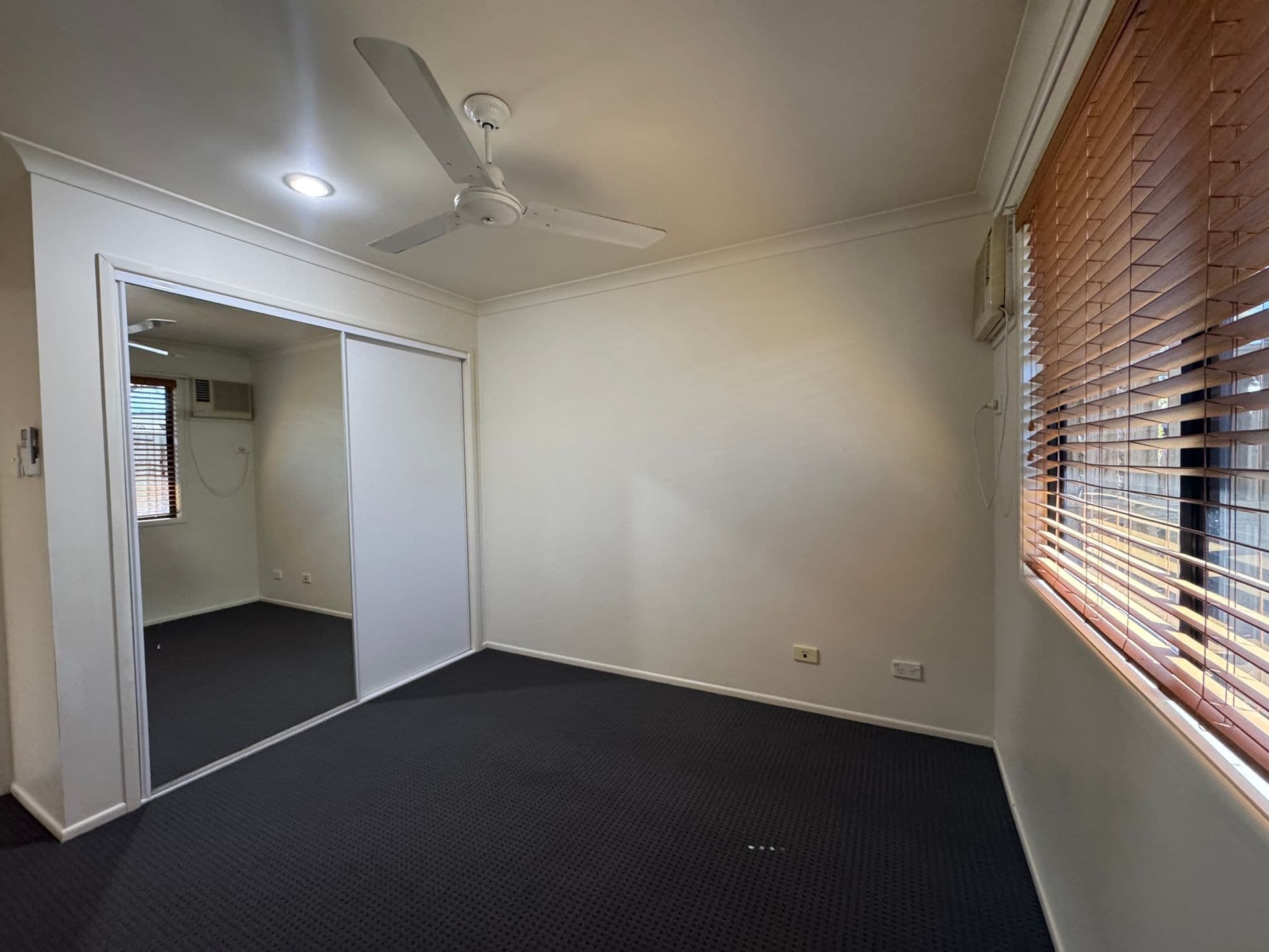 26 Savannah Drive, Moranbah, QLD, 4744, Moranbah - Thumbnail 8