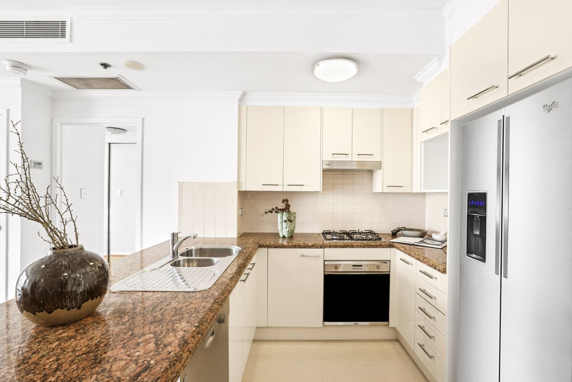 74/515 Kent Street, Sydney, NSW, 2000, Sydney - Thumbnail 2