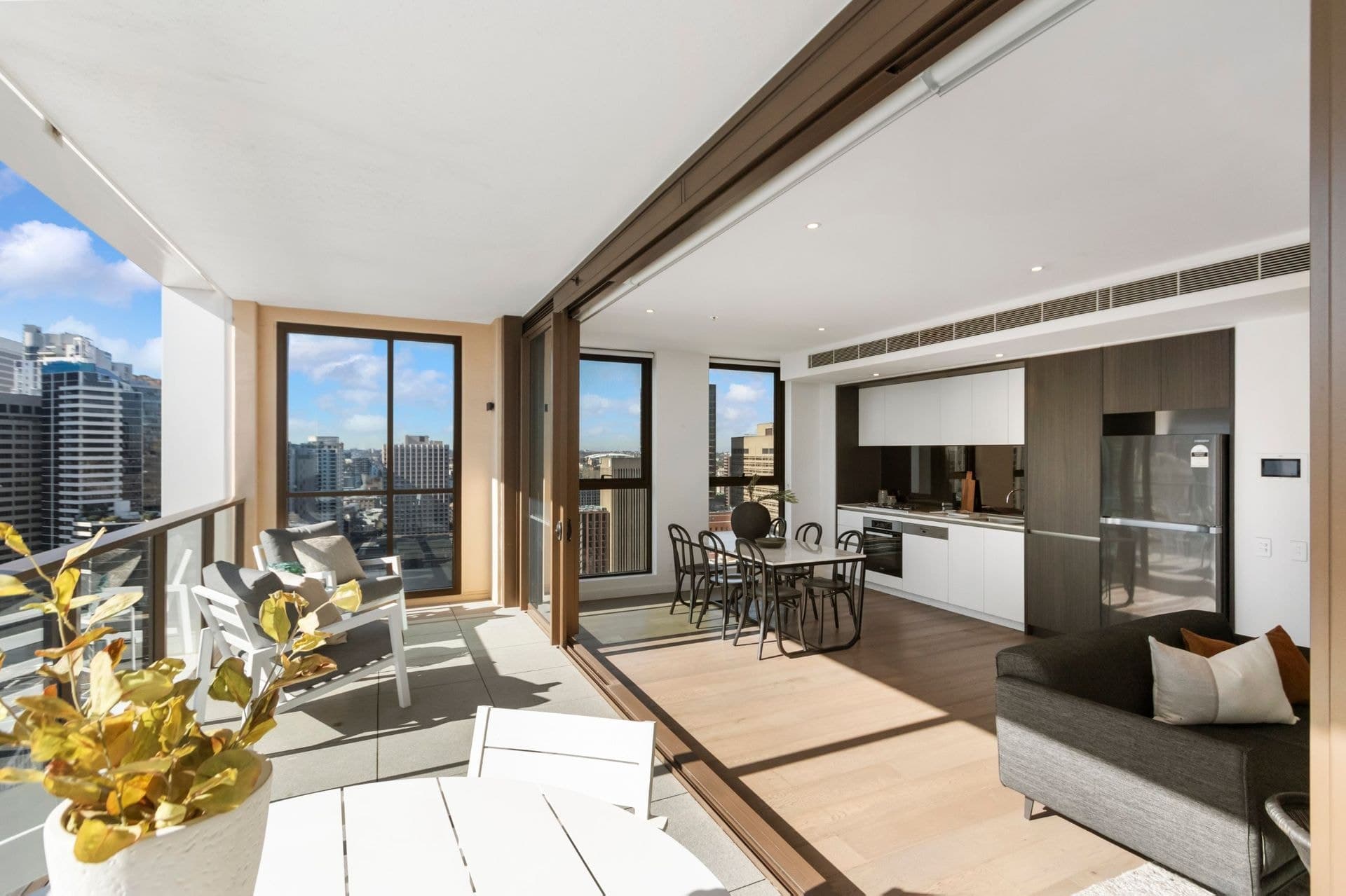 2703/82 Hay Street, Haymarket, NSW, 2000, Haymarket - Thumbnail 2