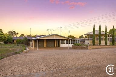 23 Parkes Road, Forbes - Image 1
