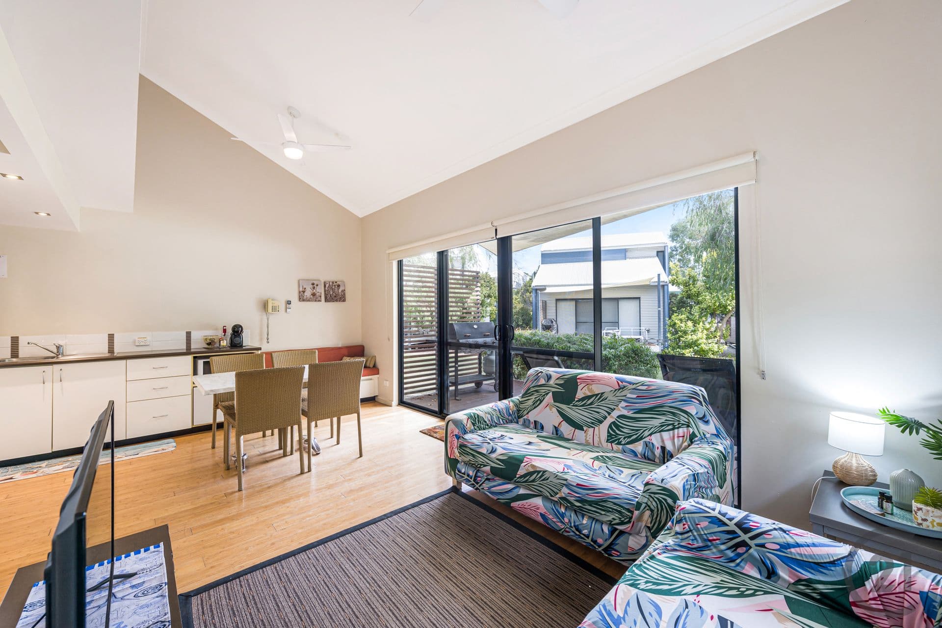 92 Mandurah Terrace, Mandurah, WA, 6210, Preston Beach - Thumbnail 5