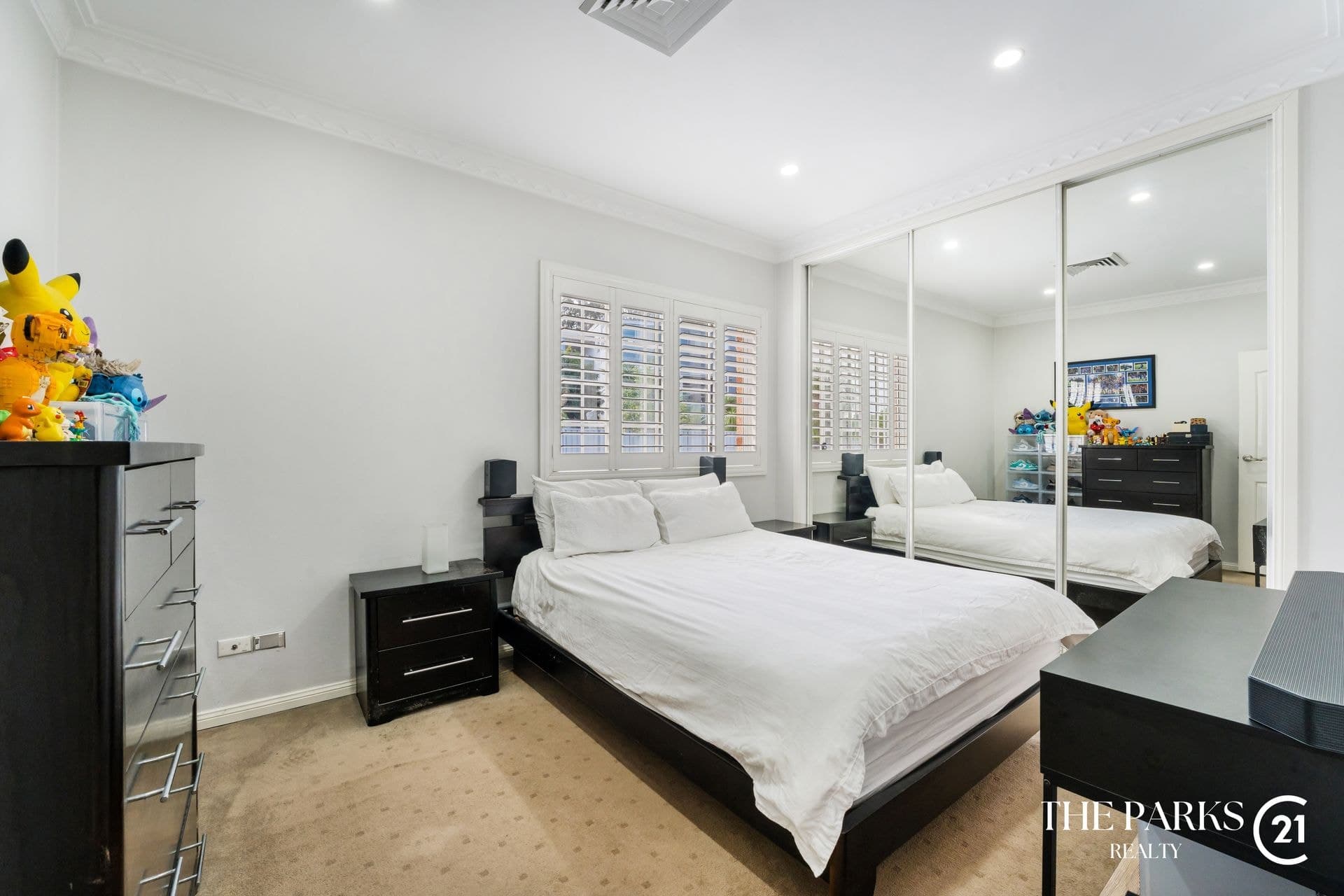 24 Stradbroke Avenue, Green Valley, NSW, 2168, Green Valley - Thumbnail 8