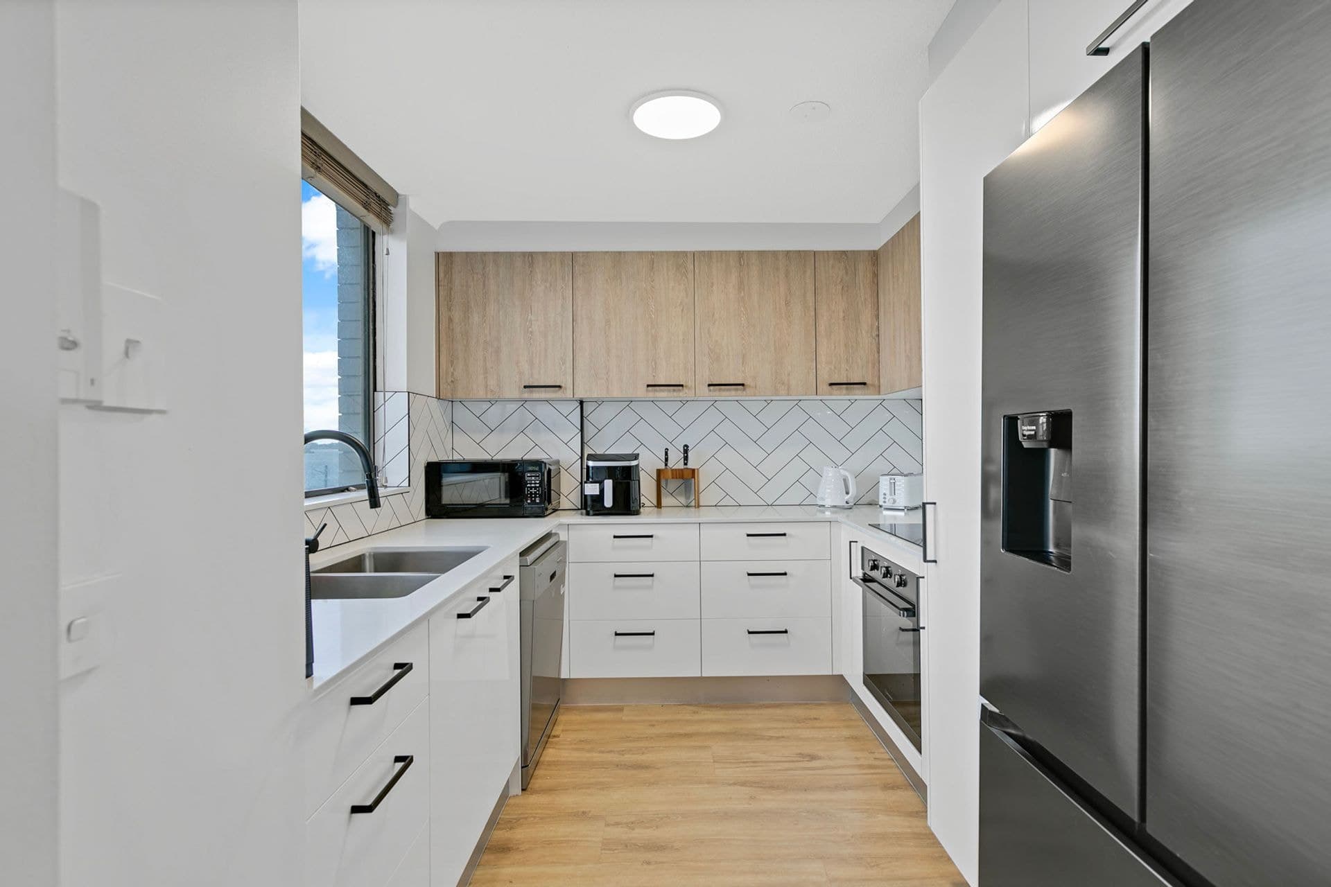 3/150 Duporth Avenue, Maroochydore, QLD, 4558, Maroochydore - Thumbnail 2