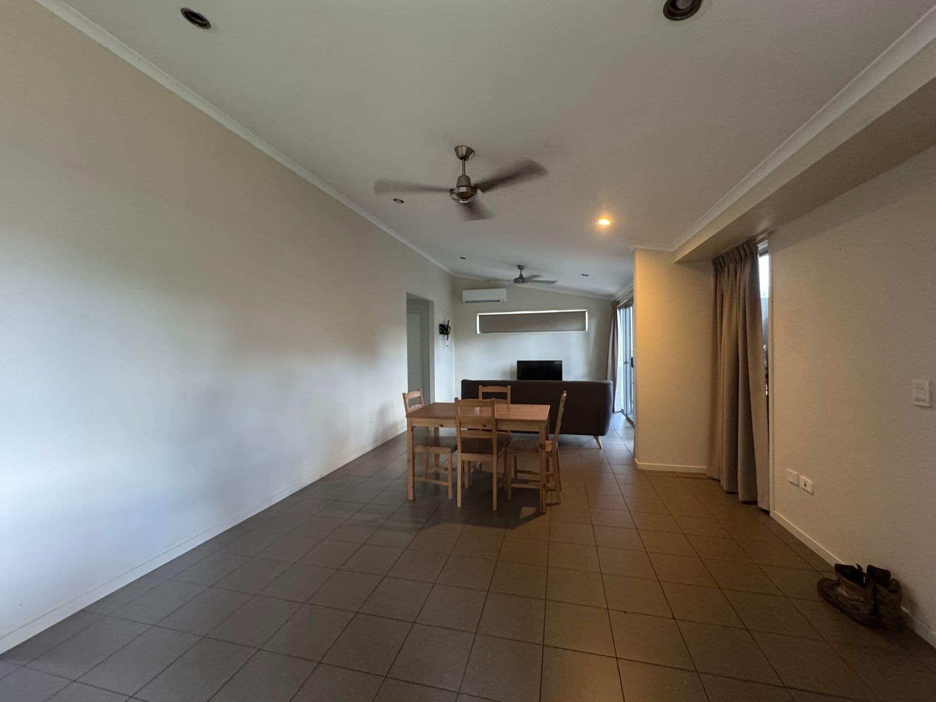 1a -2a Leichhardt Drive, Moranbah, QLD, 4744, Moranbah - Thumbnail 7
