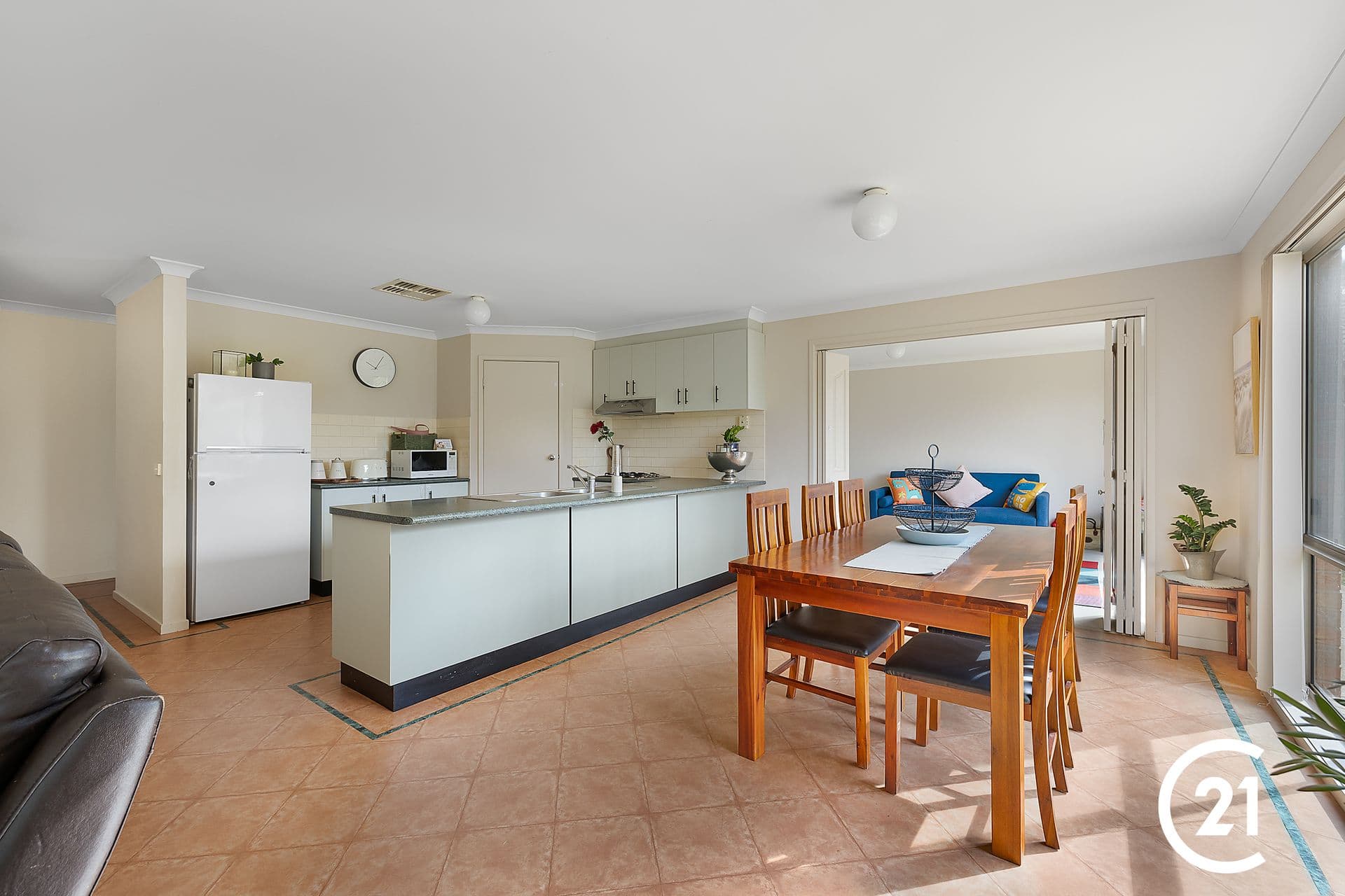 61 Woodlands Circuit, Echuca, VIC, 3564, Echuca - Thumbnail 4