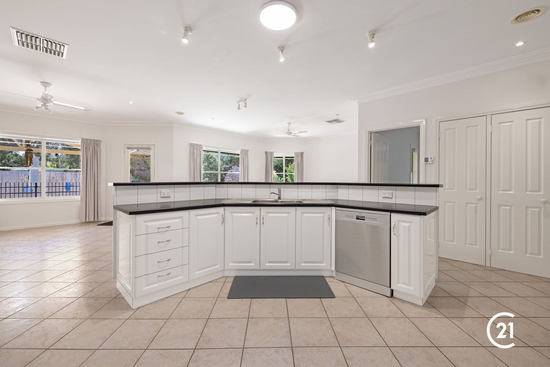 509 - 511 High Street, Echuca, VIC, 3564, Echuca - Thumbnail 8