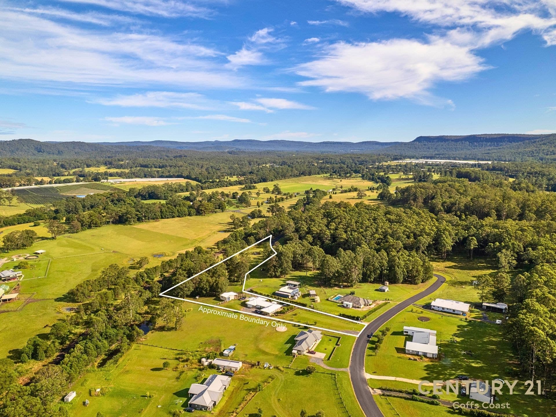 62 Thoroughbred Close, Coffs Harbour, NSW, 2450, Nana Glen - Thumbnail 2
