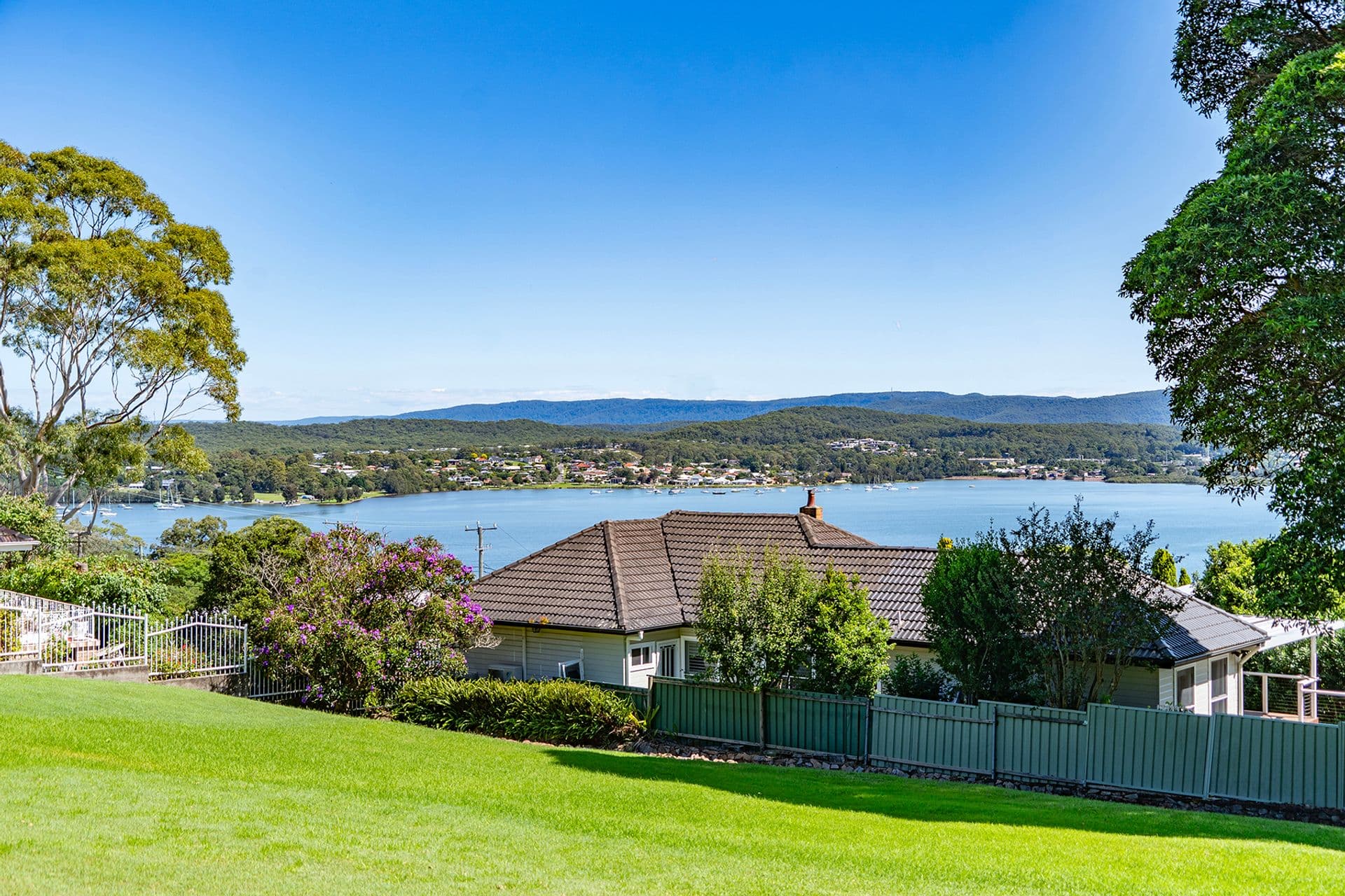 75 Thompson Road, Speers Point, NSW, 2284, Speers Point - Thumbnail 2