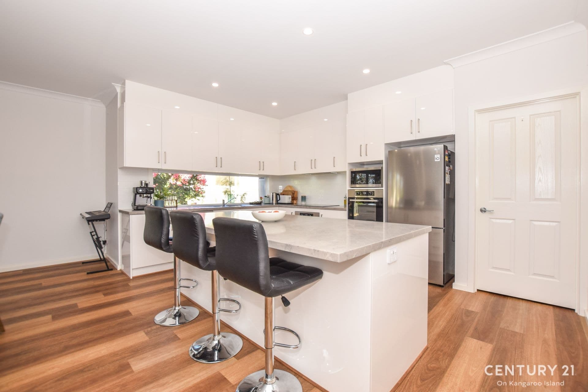 575 Pratts Road, Stokes Bay, SA, 5223, Stokes Bay - Thumbnail 4